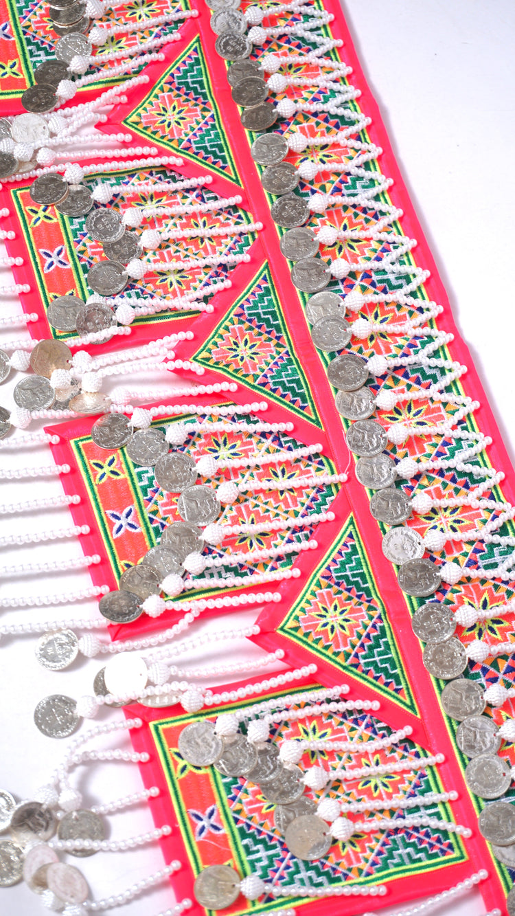 Girl's Hlab Siv (sash)