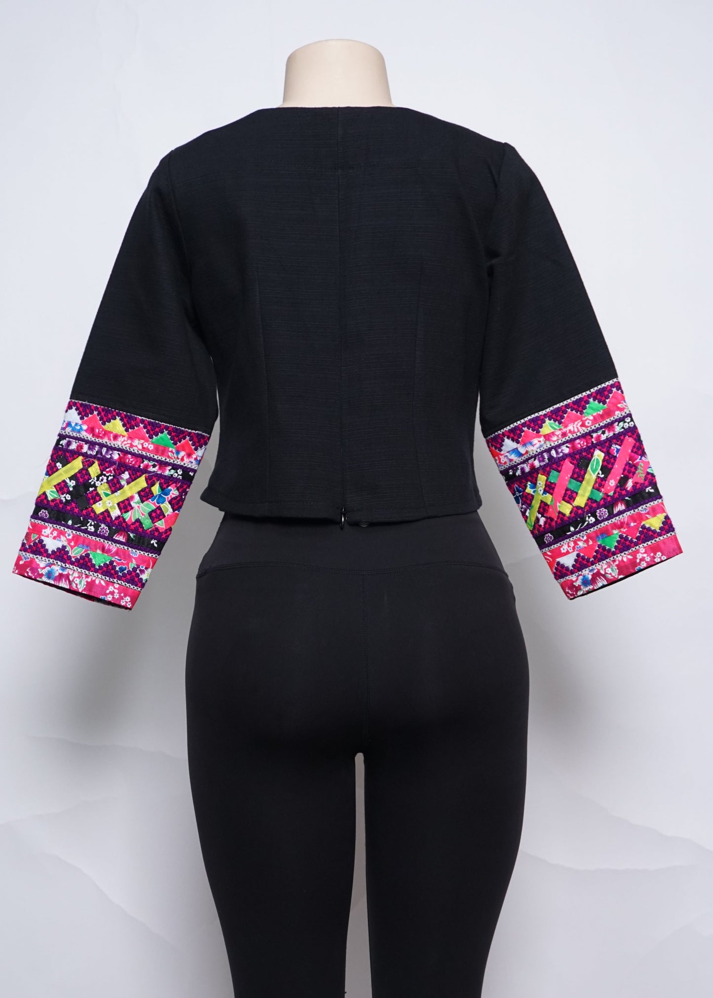 Hill Tribe Top (36")
