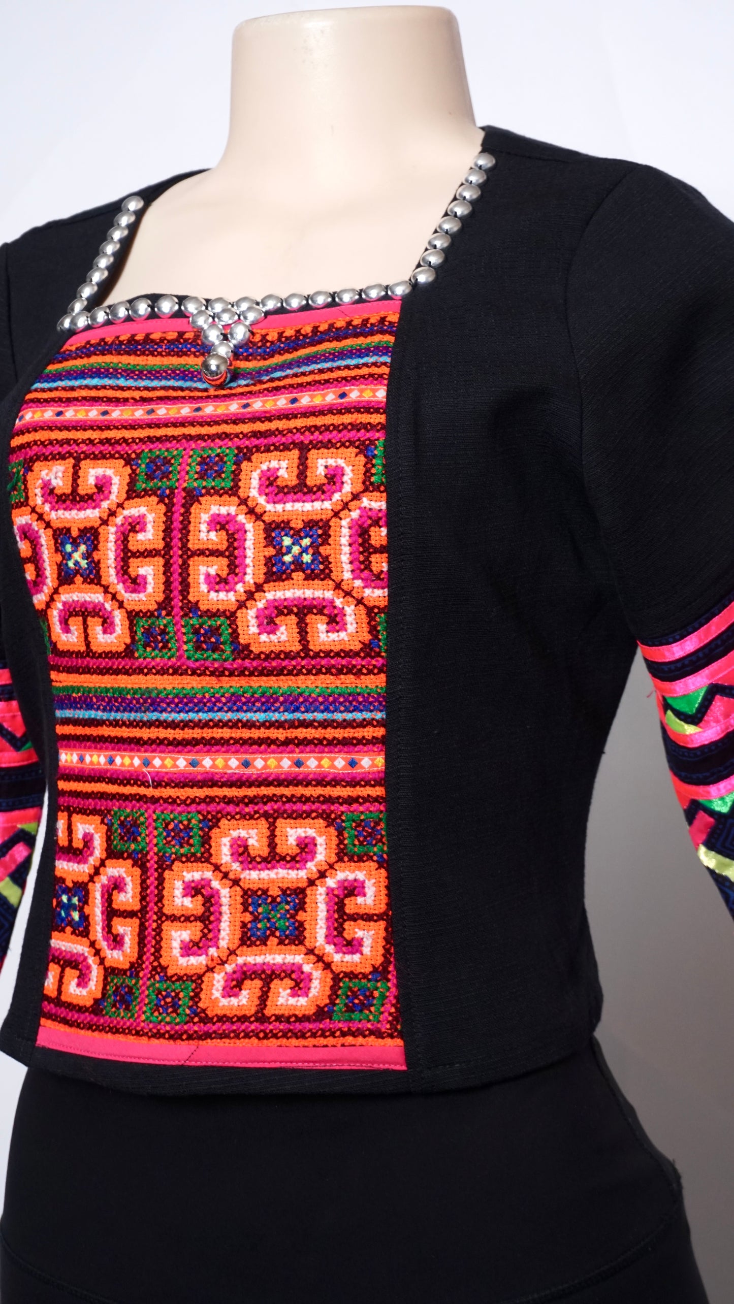 Hill Tribe Top (36")