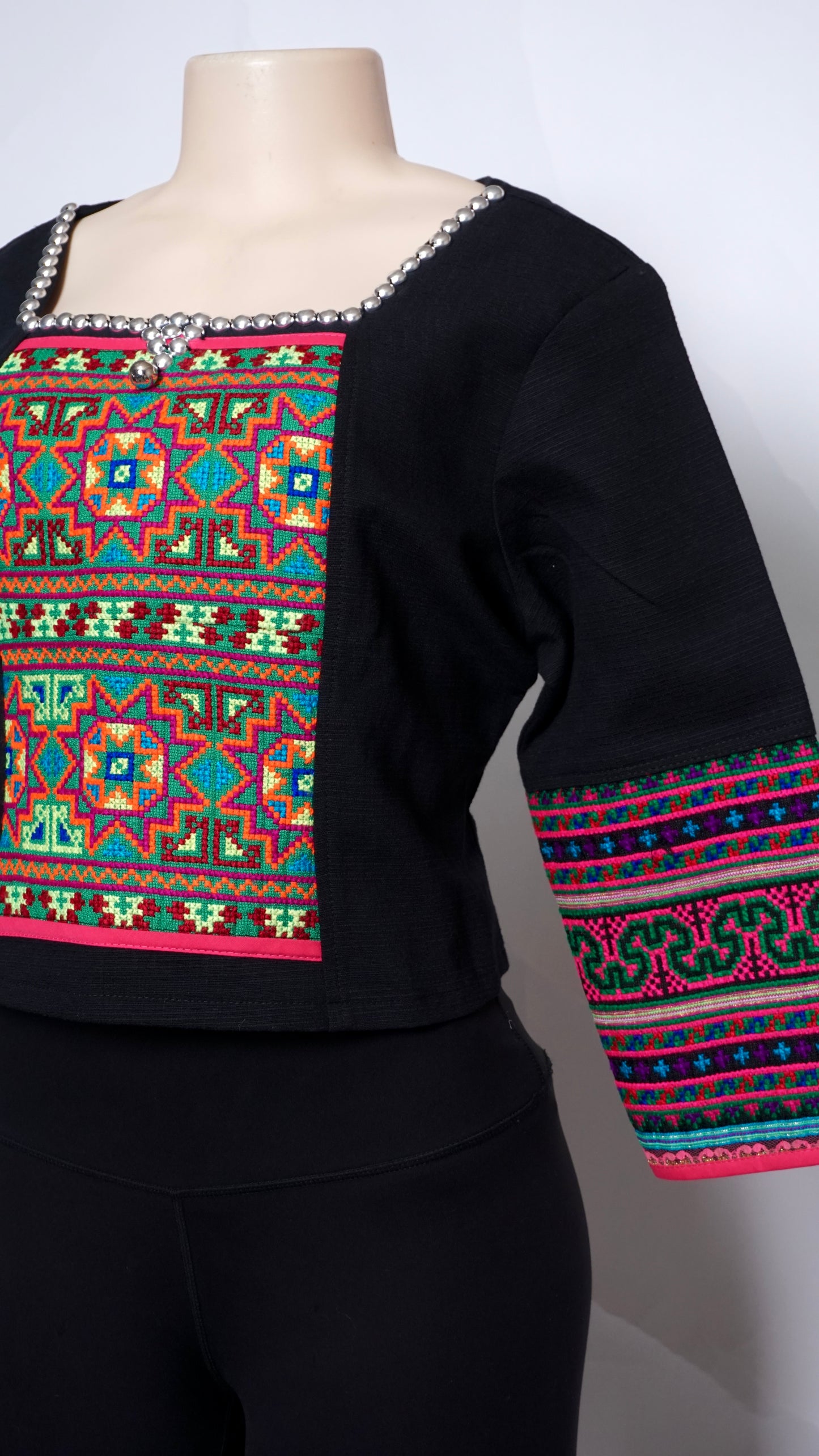 Hill Tribe Top (42")