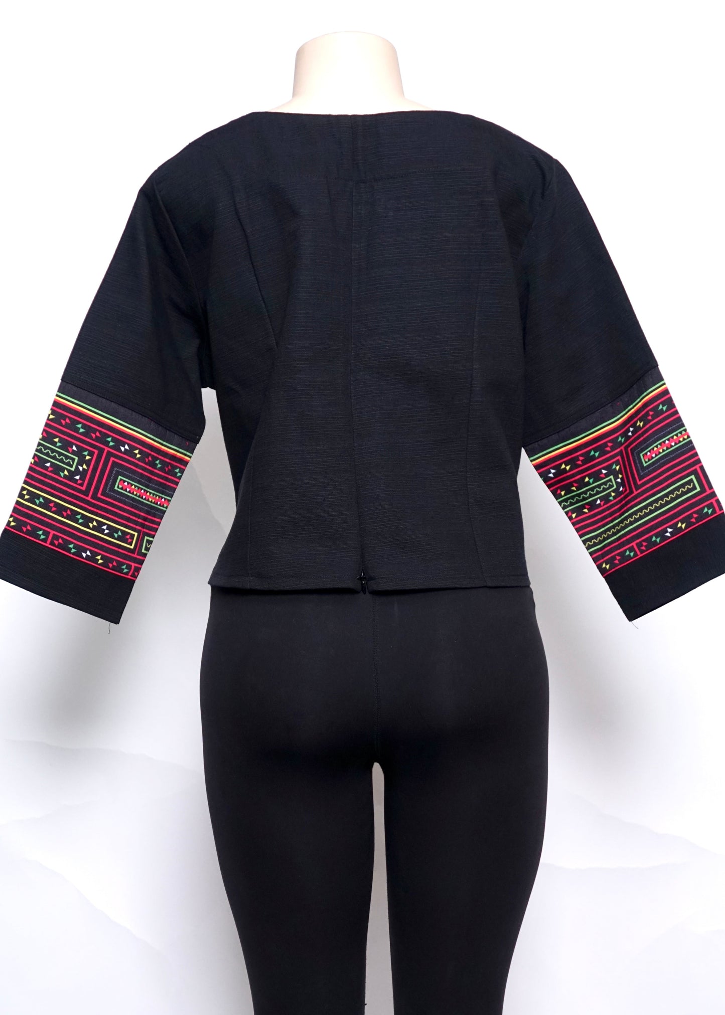 Hill Tribe Top (46")
