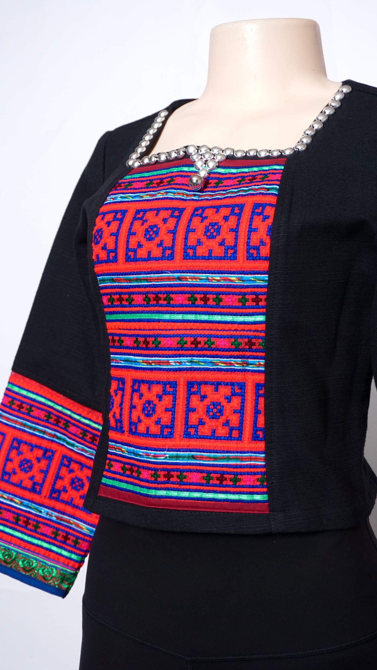 Hill Tribe Top (36")