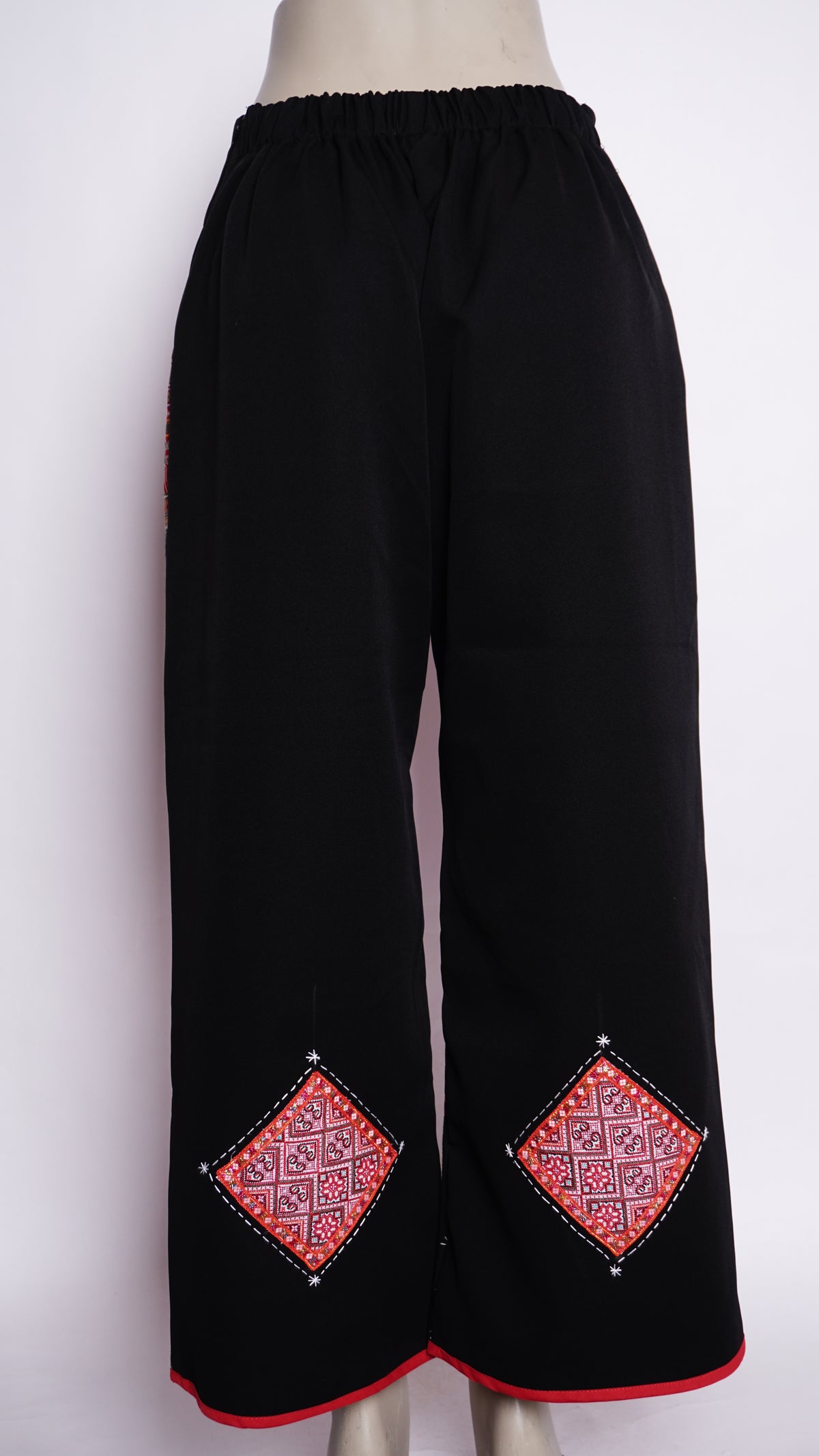 Women Hill Tribe Pants