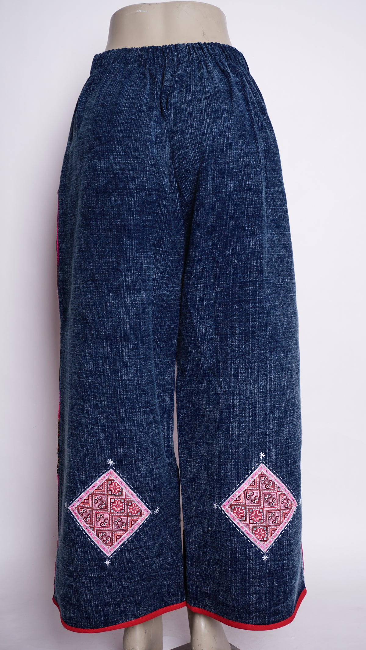 Women Hill Tribe Pants