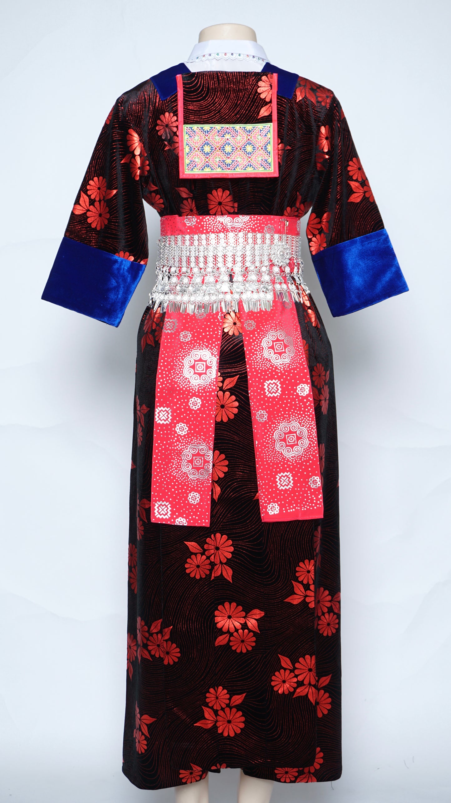 Hmong Xeev Red Floral Velvet (42")