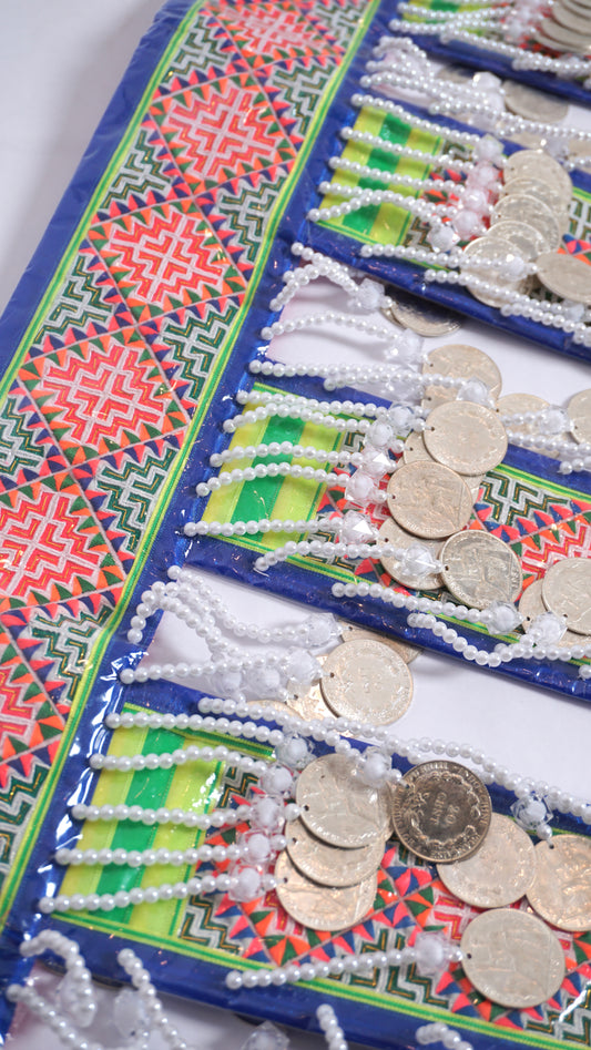 Handmade Pajntaub Mos Hlab (46")