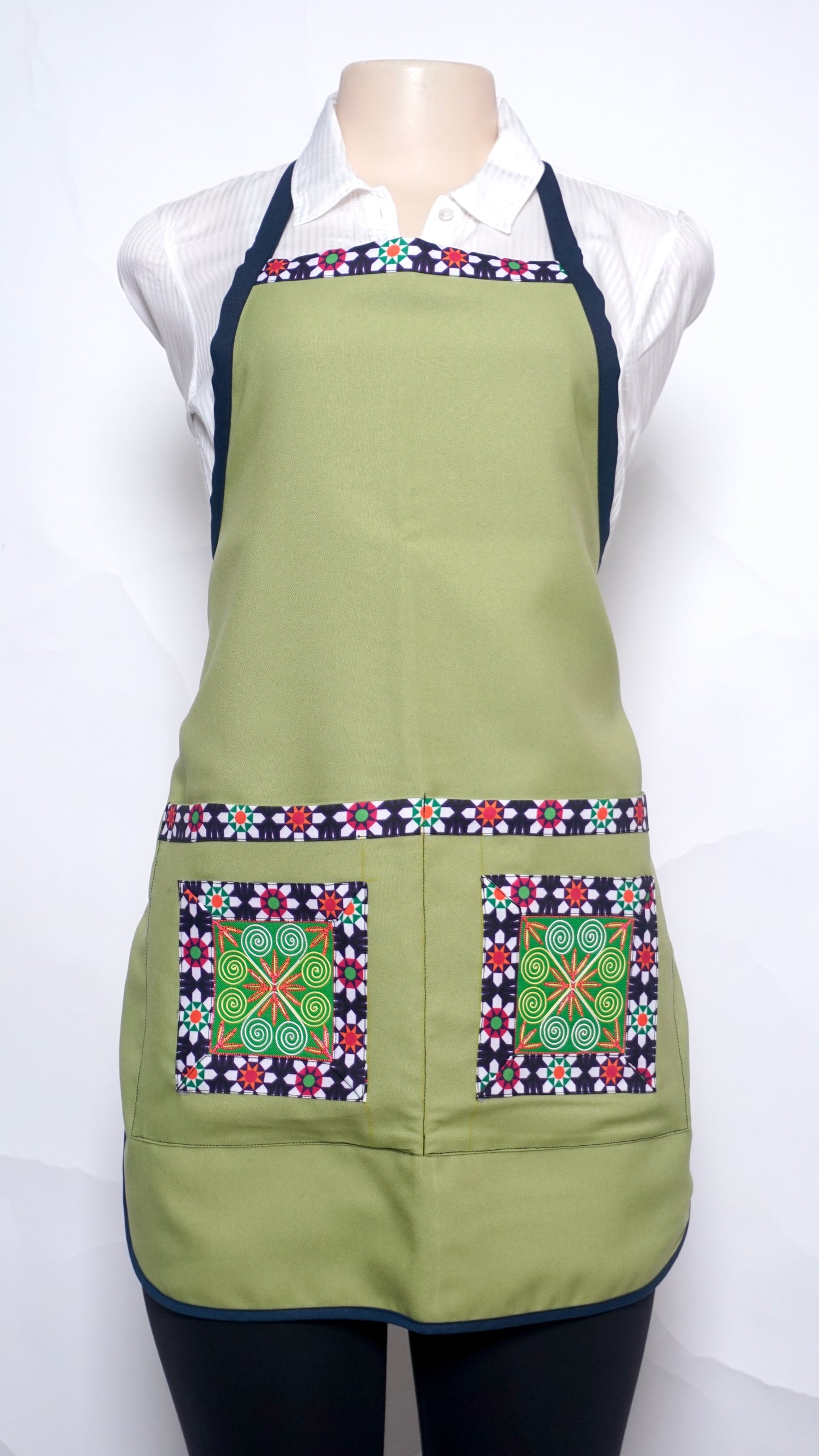 Apron-Moss Green