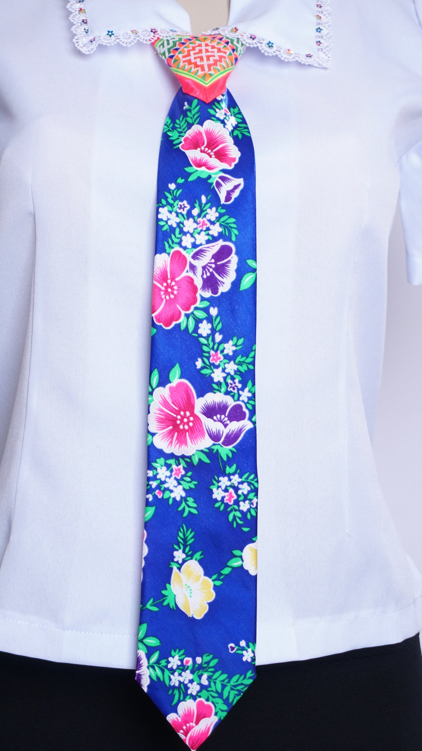 Women Blue Tie