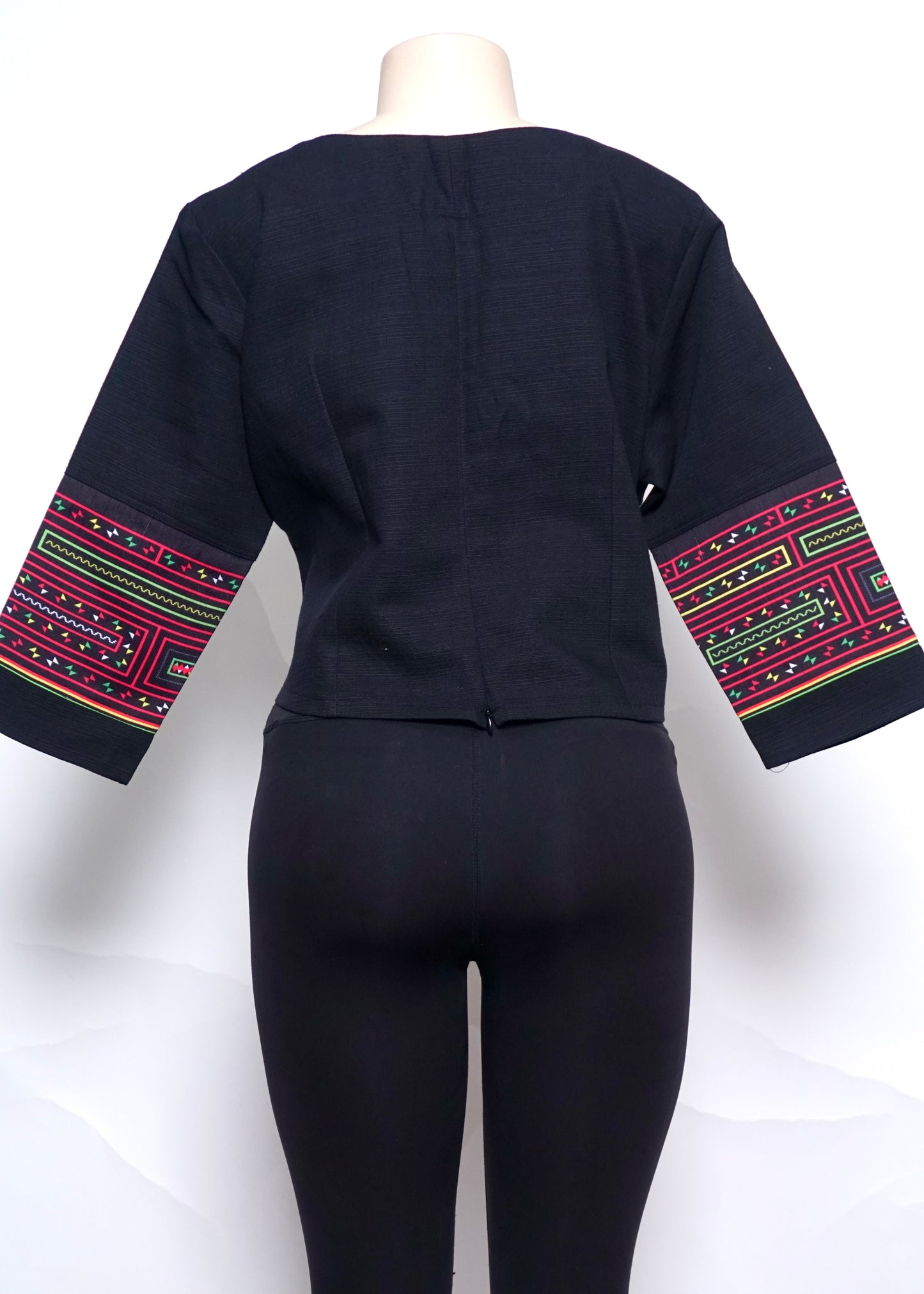 Hill Tribe Top (46")