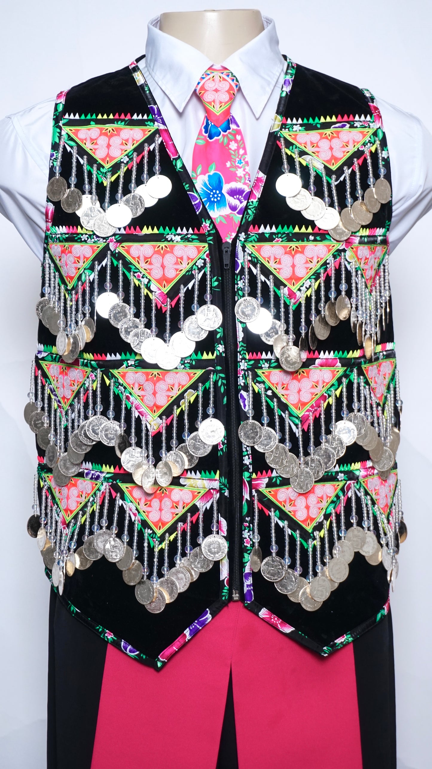 Handmade Pajntaub Mos Money Vest (40")
