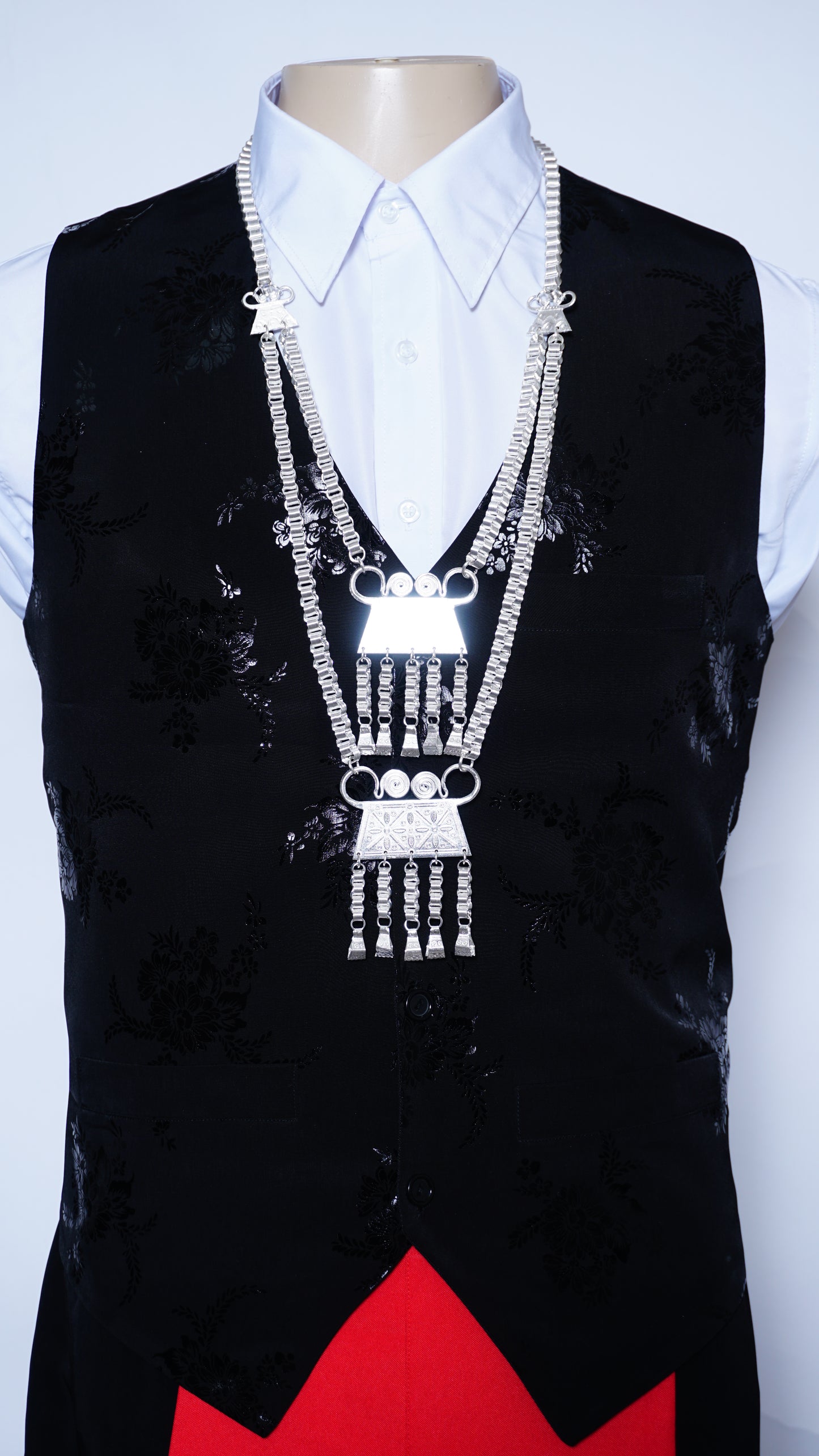 2 Phiaj String Men Xauv Necklace