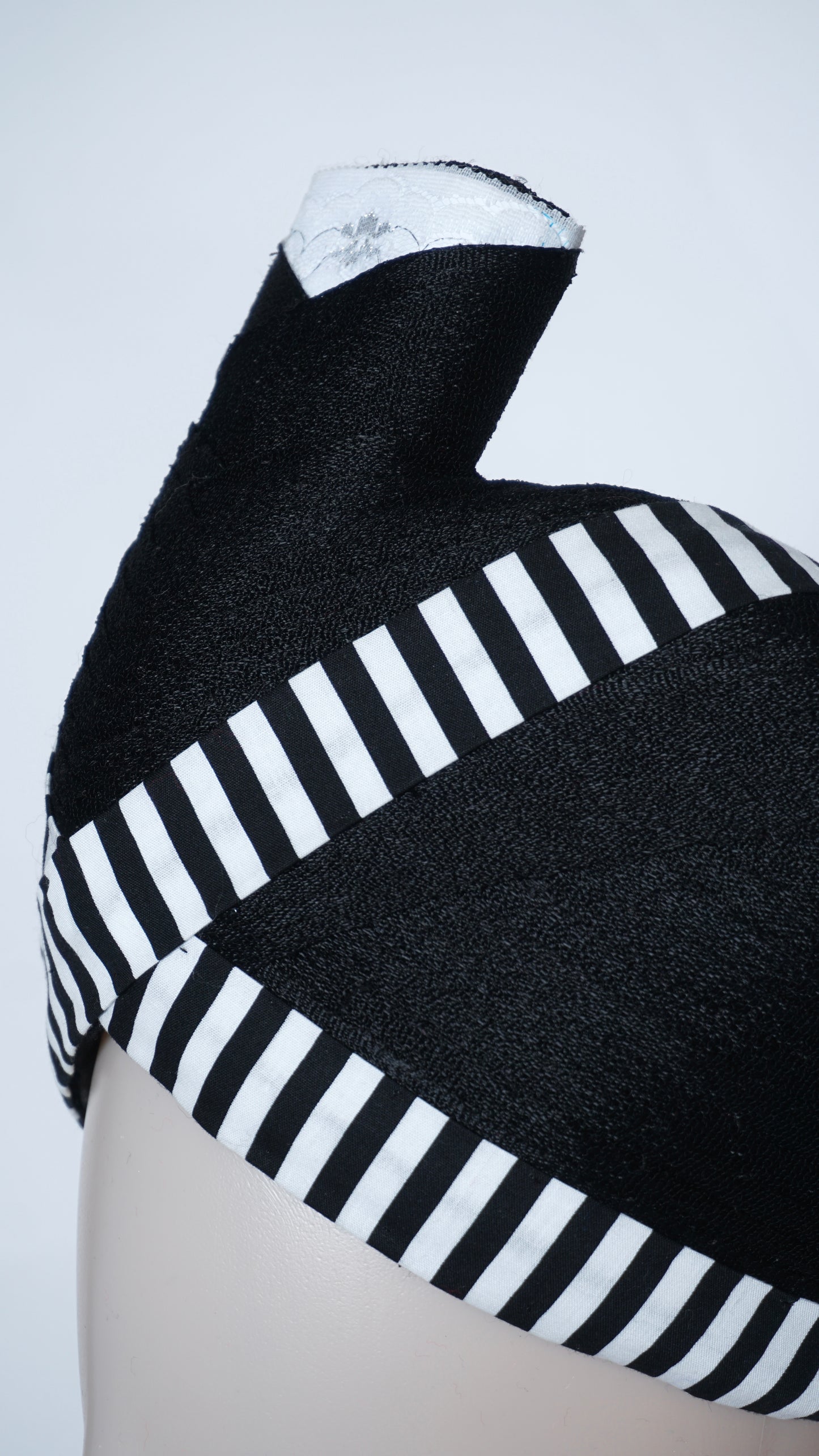 Black Phuam Txoom Suab Hat