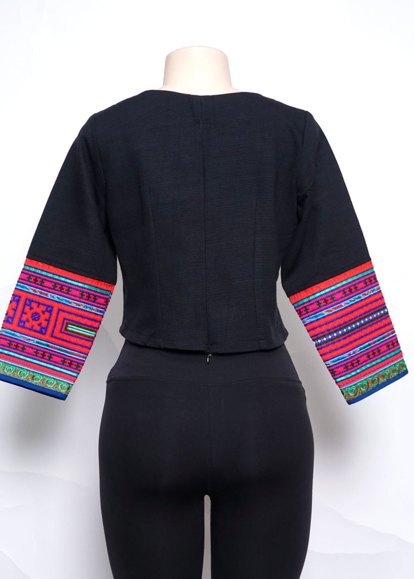 Hill Tribe Top (36")