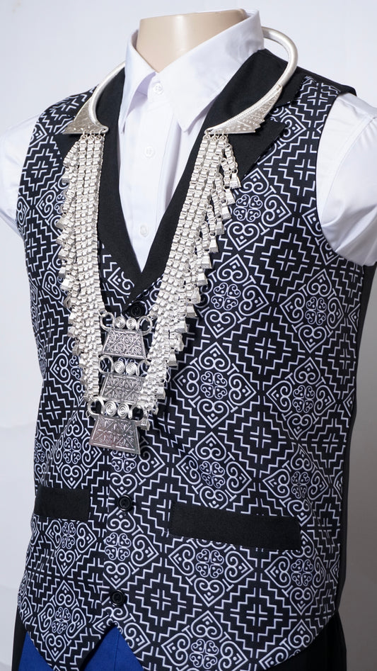 Printed Hmong Vest Black Dimond Qwj