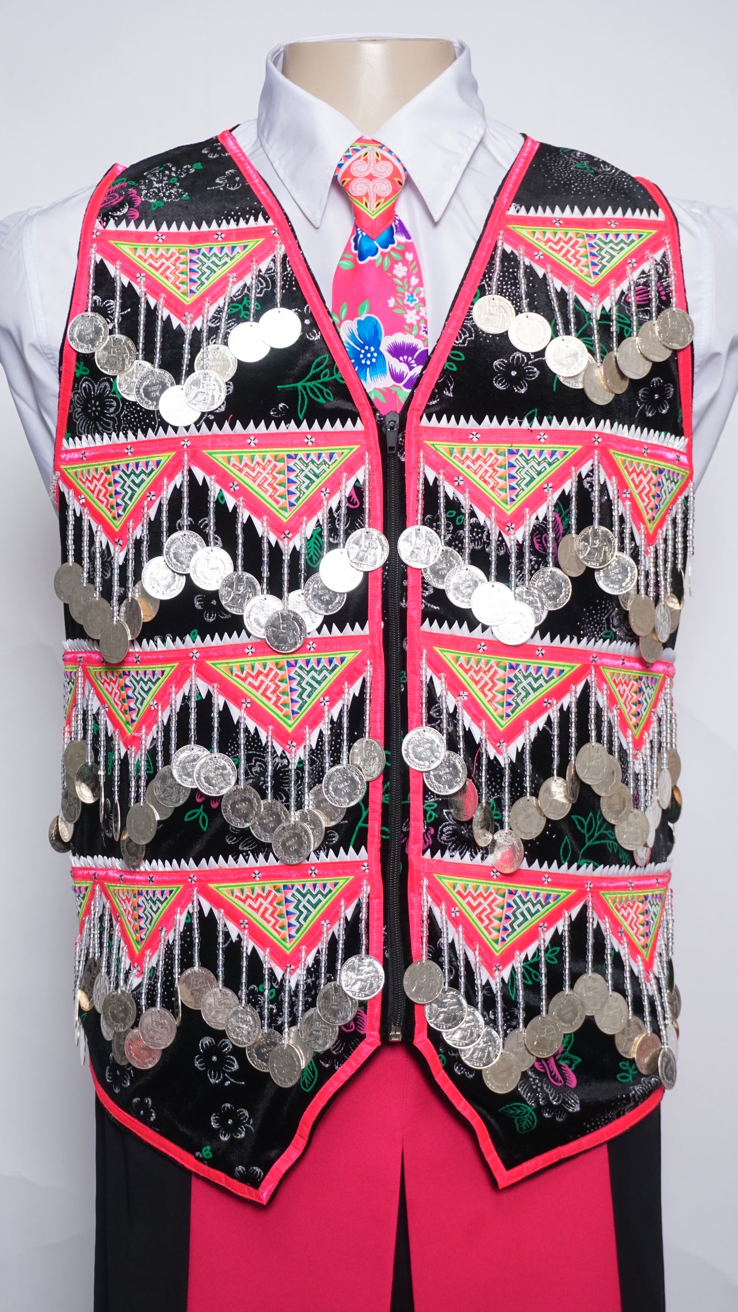 Handmade Pajntaub Mos Money Vest (42")