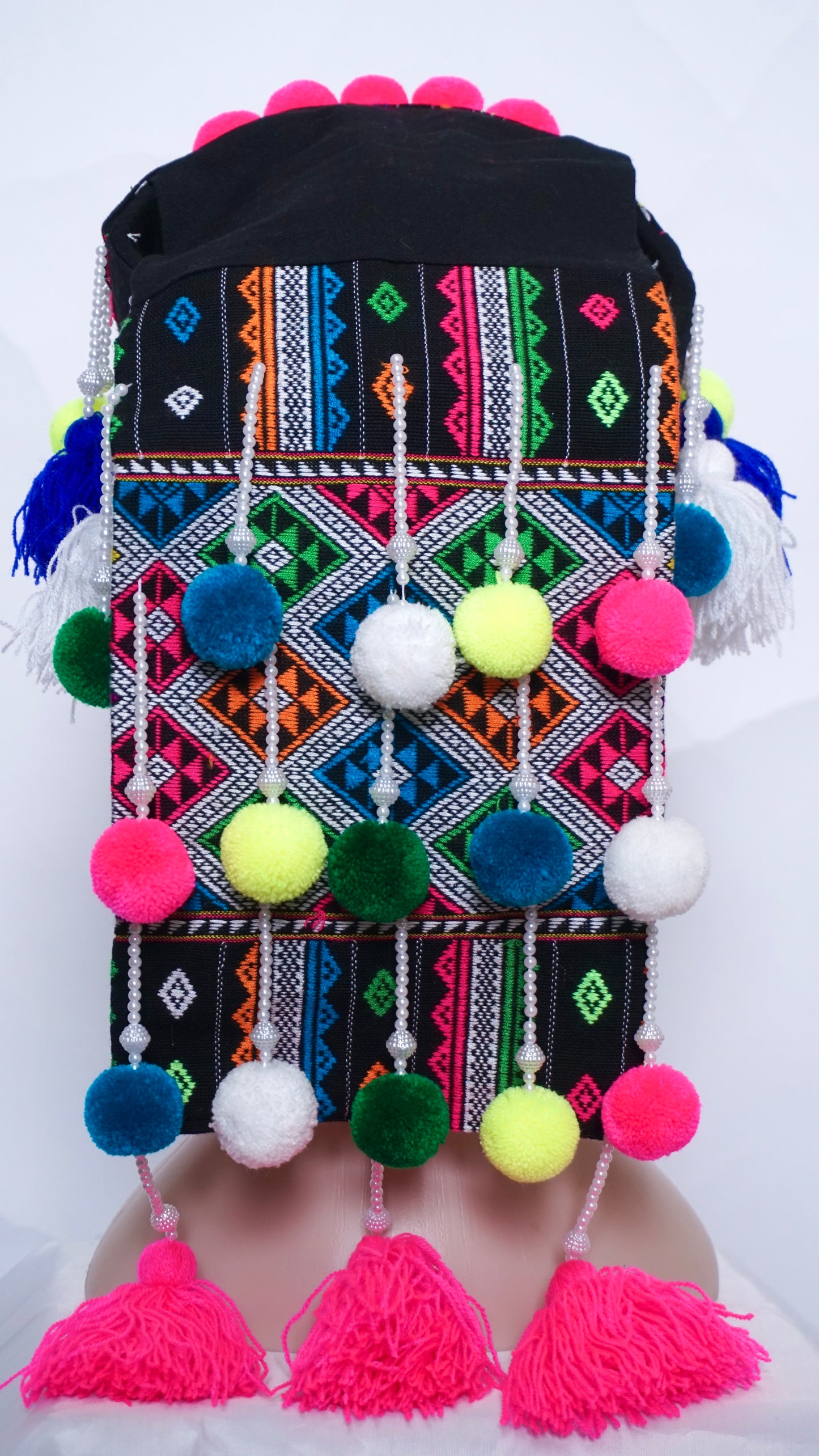 Phuam Paj Pom Pom (21.5")