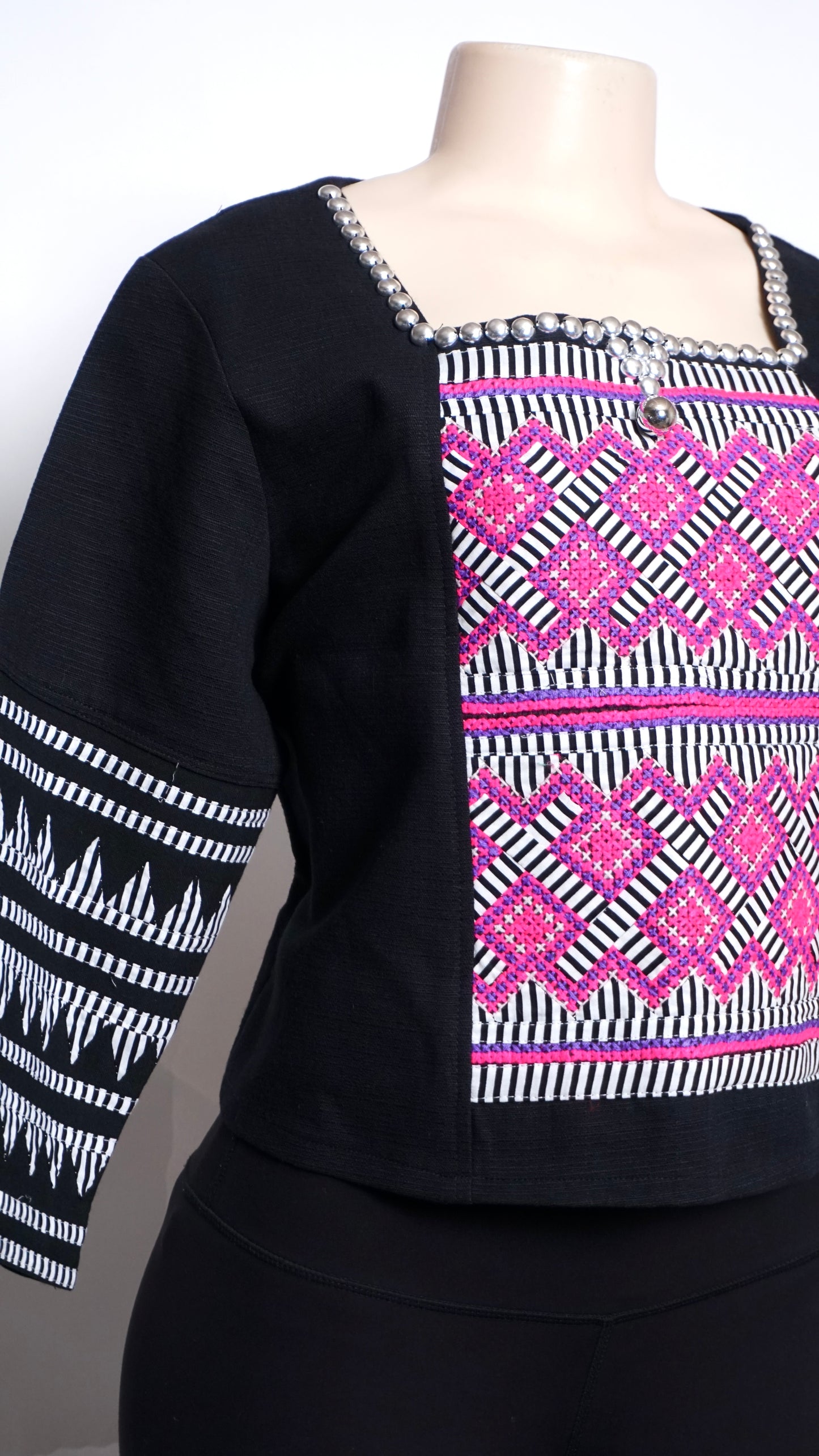Hill Tribe Top (46")