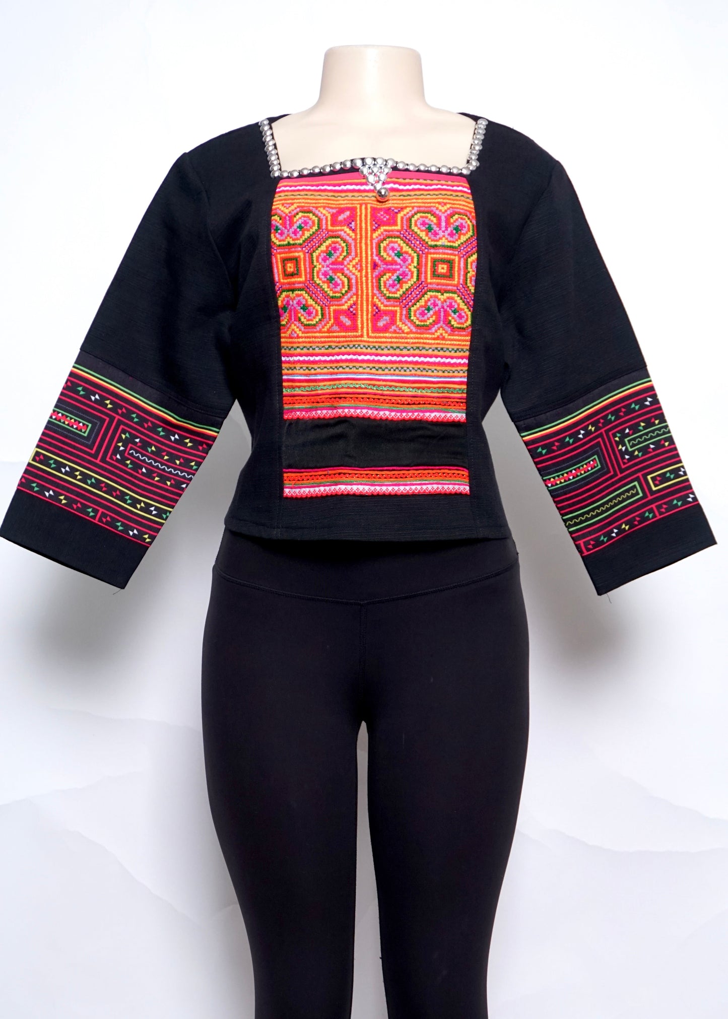 Hill Tribe Top (46")
