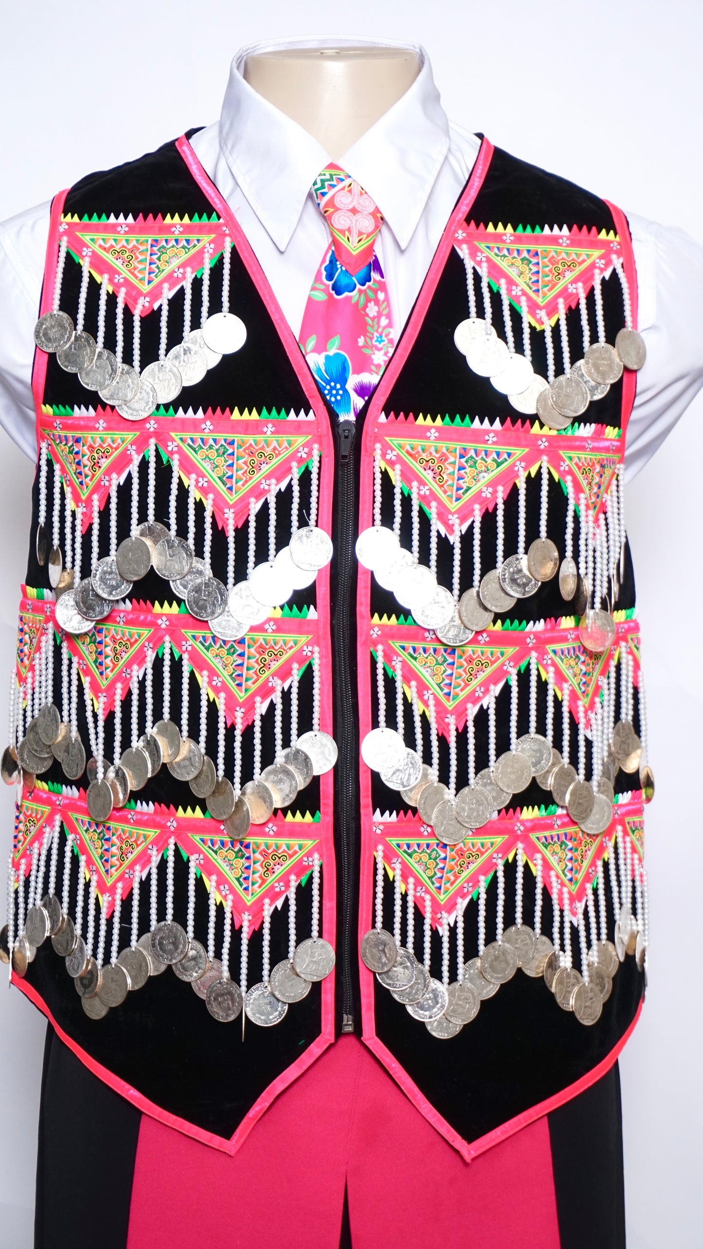 Handmade Pajntaub Mos Money Vest (40")