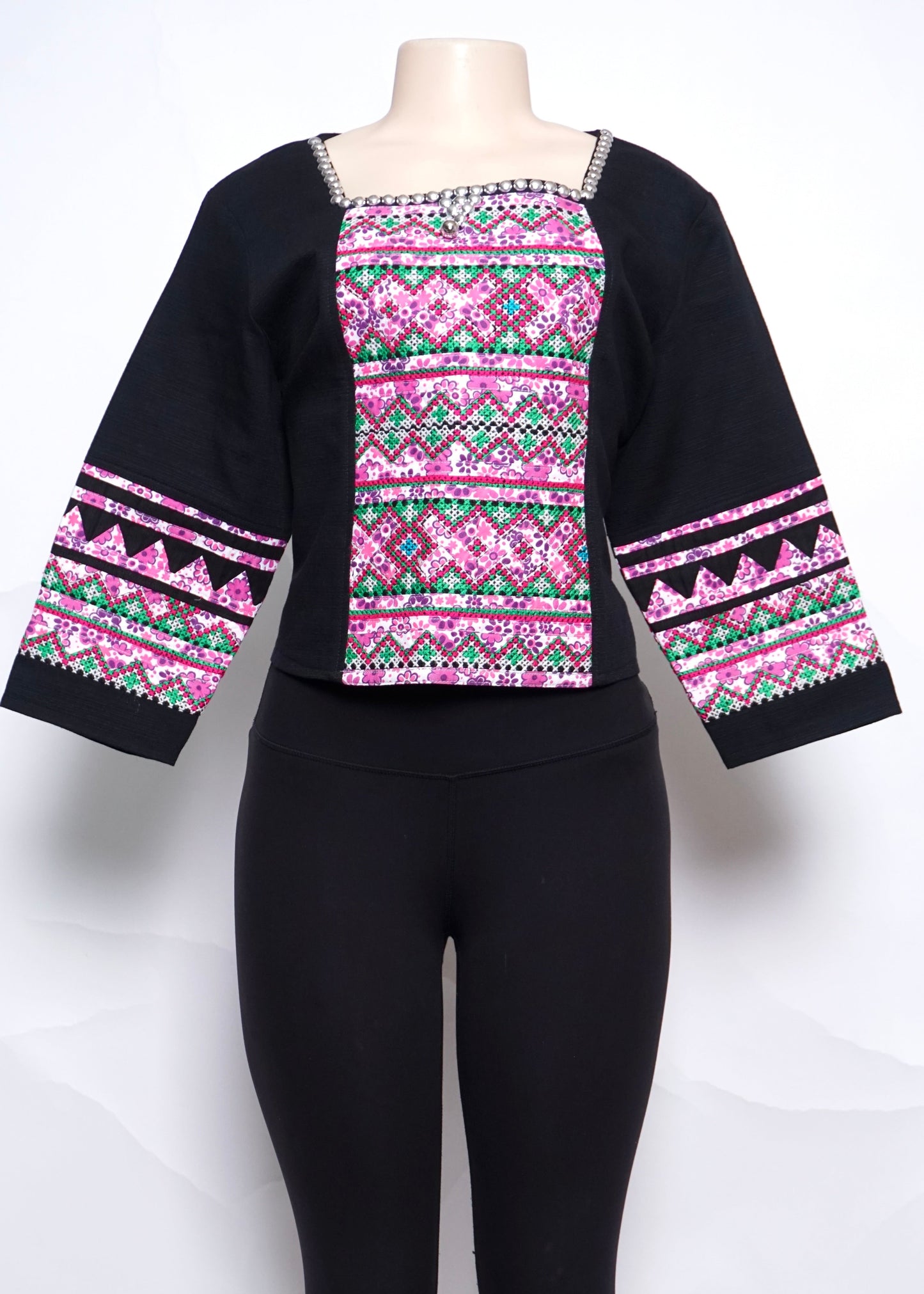 Hill Tribe Top (46")