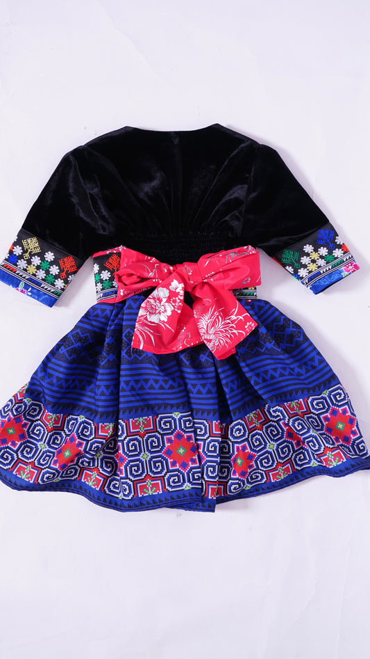 One Piece Hmong Girl Dress-Blue Qwj