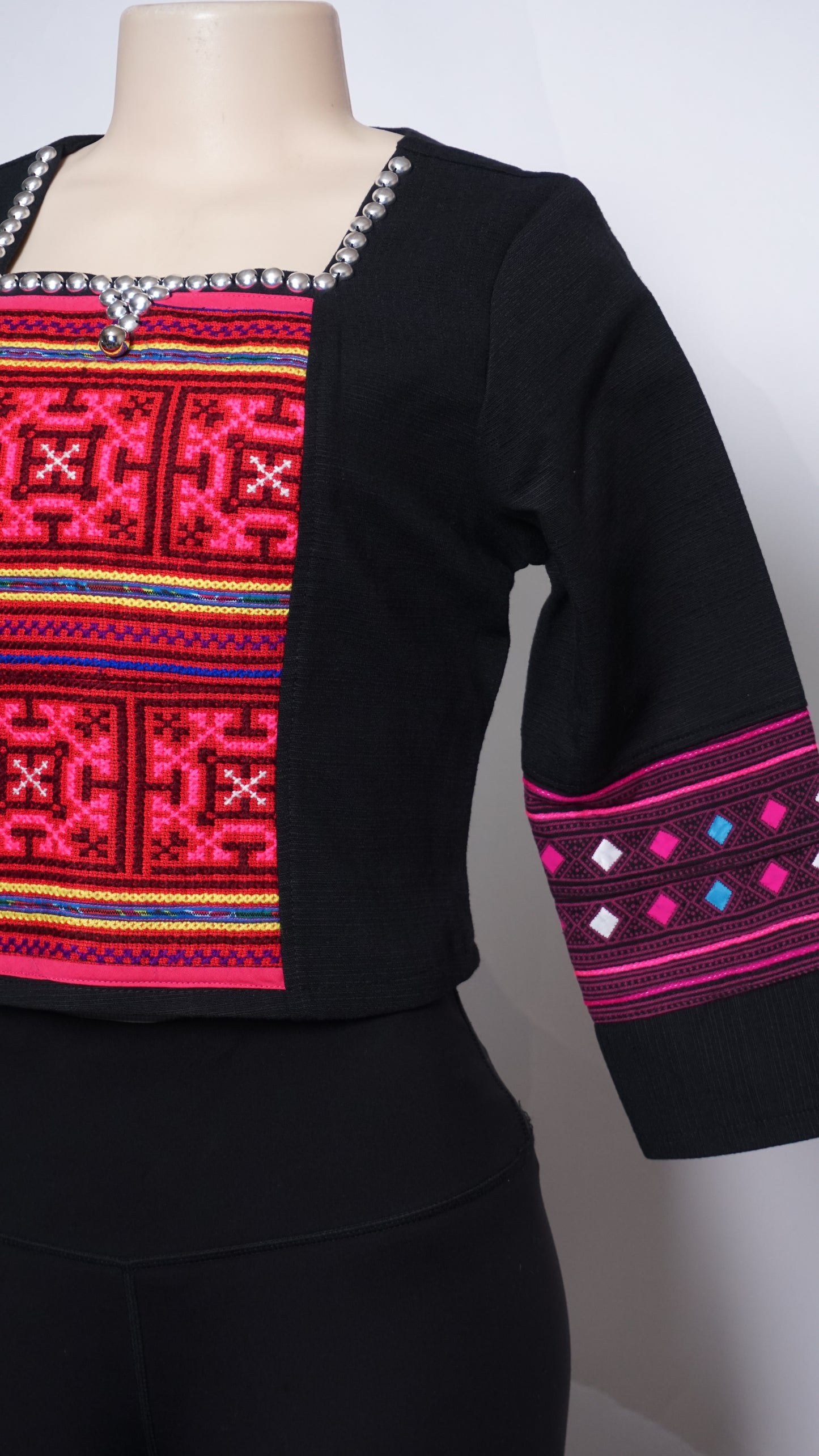Hill Tribe Top (36")