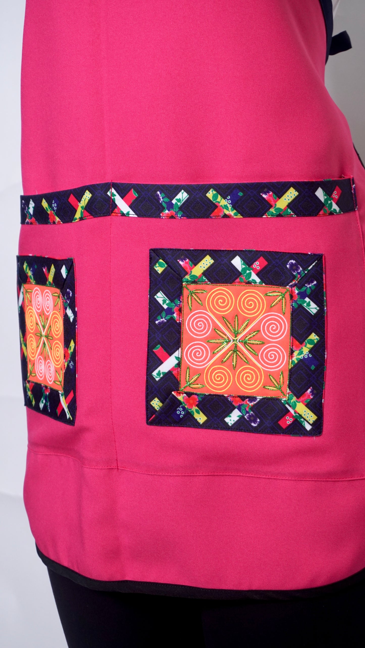 Apron-Pink
