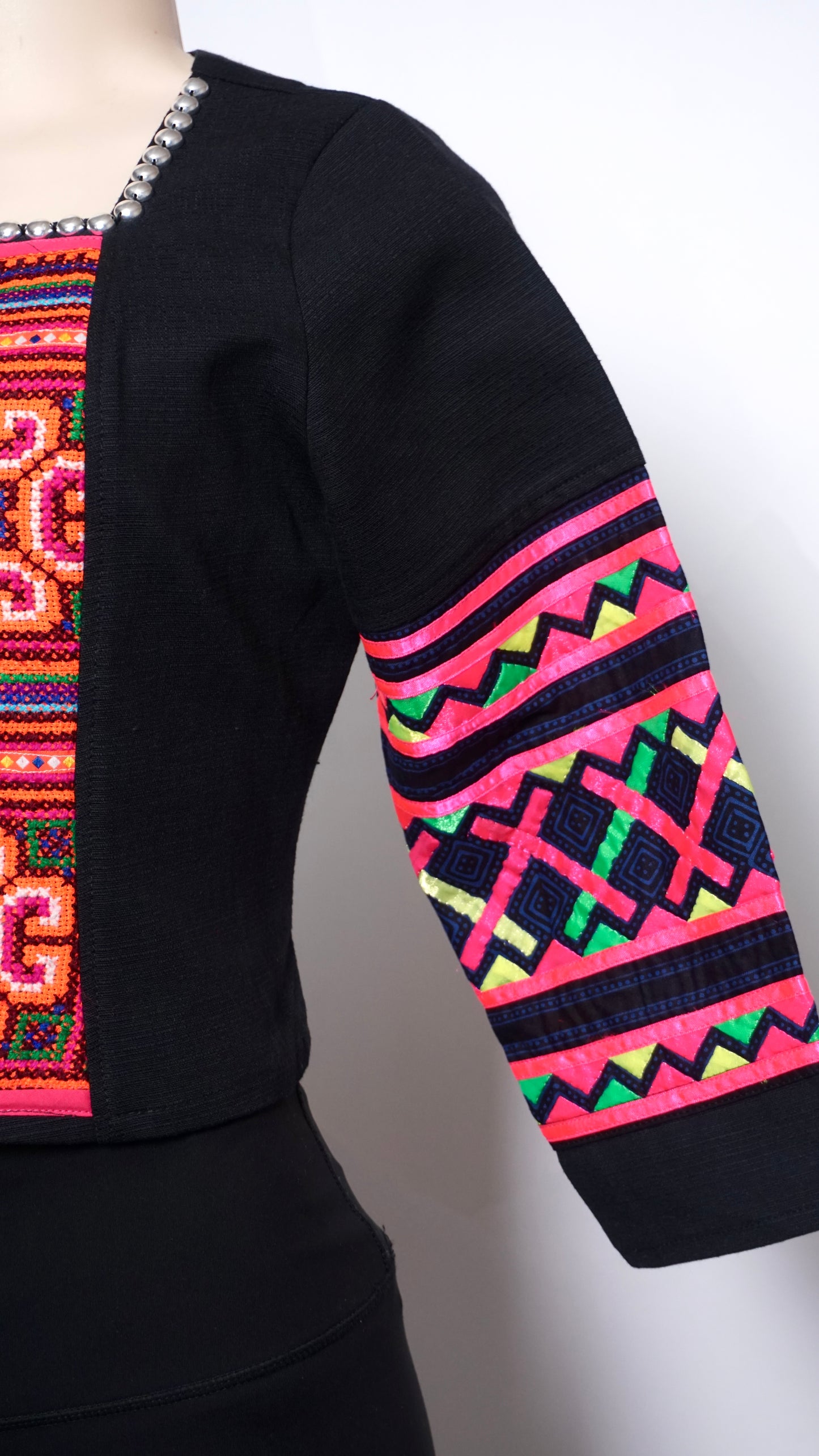 Hill Tribe Top (36")