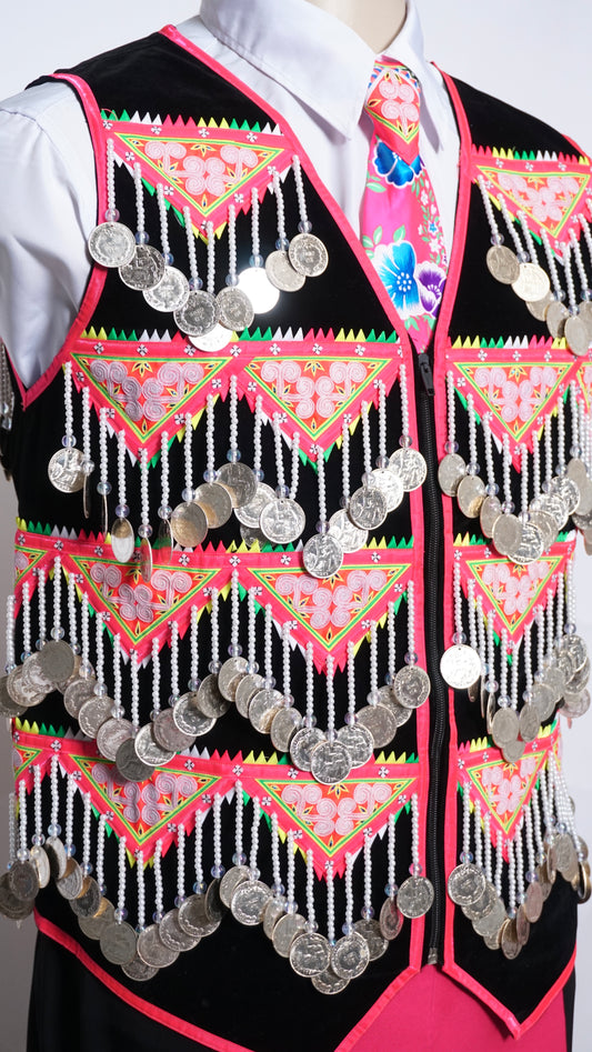 Handmade Pajntaub Mos Money Vest (40")