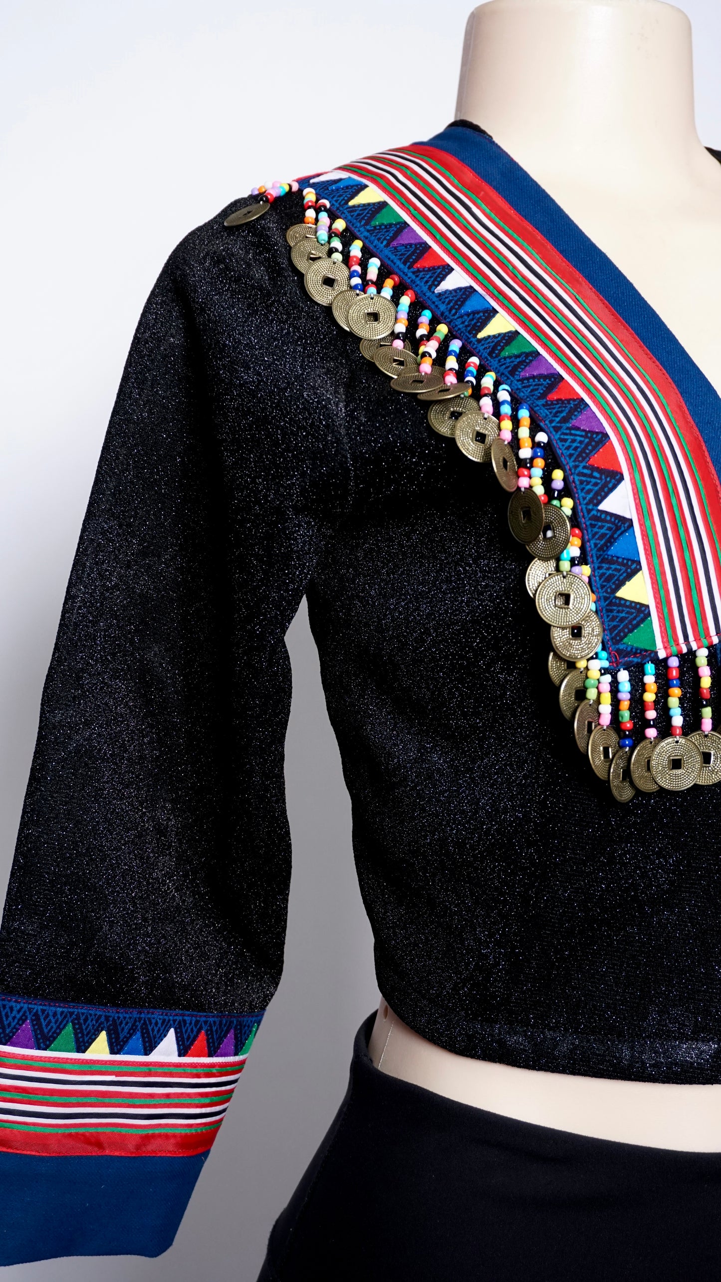 (NEW) Hmong Hill Tribe Crop Top (36")