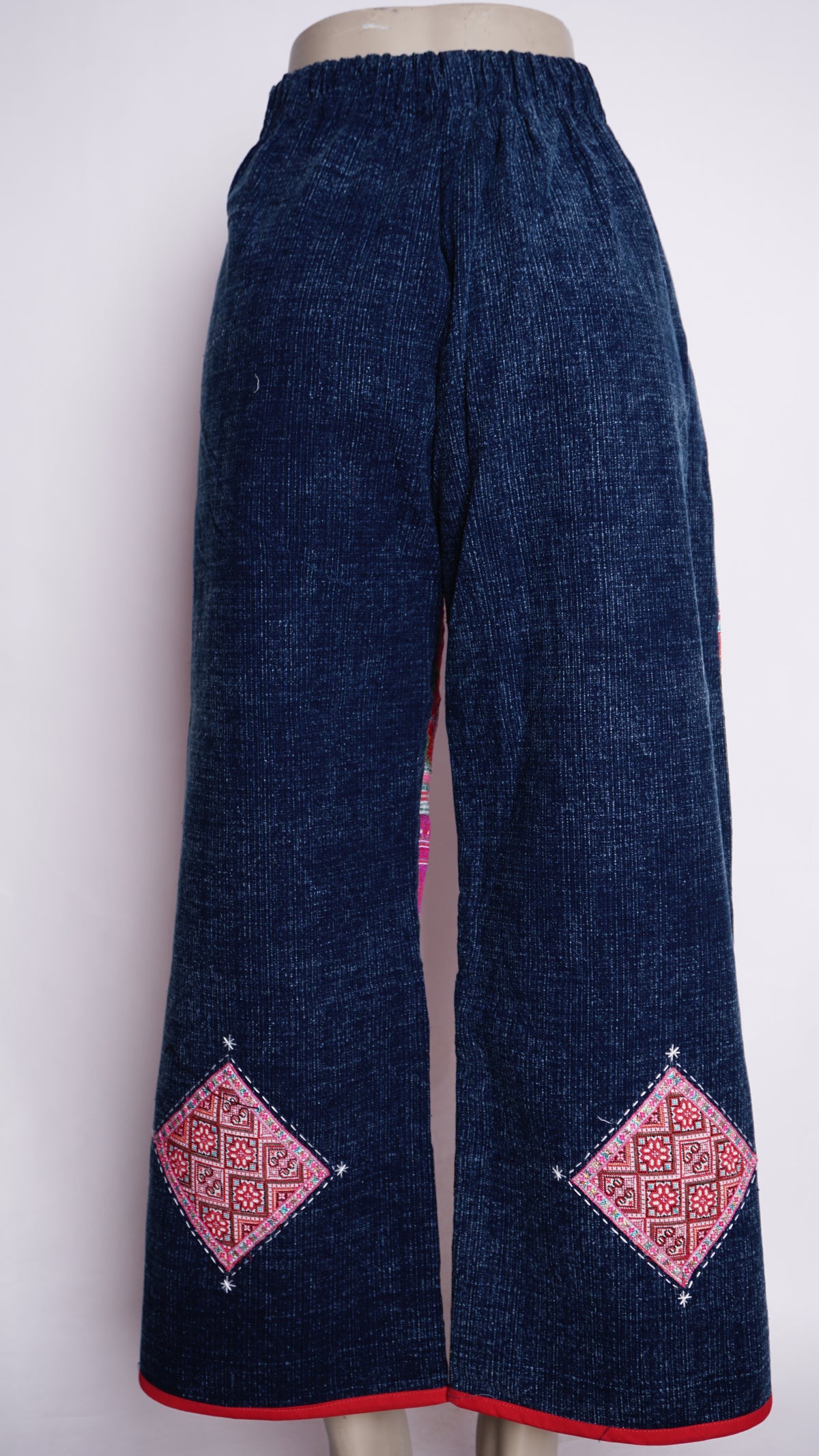 Women Hill Tribe Pants
