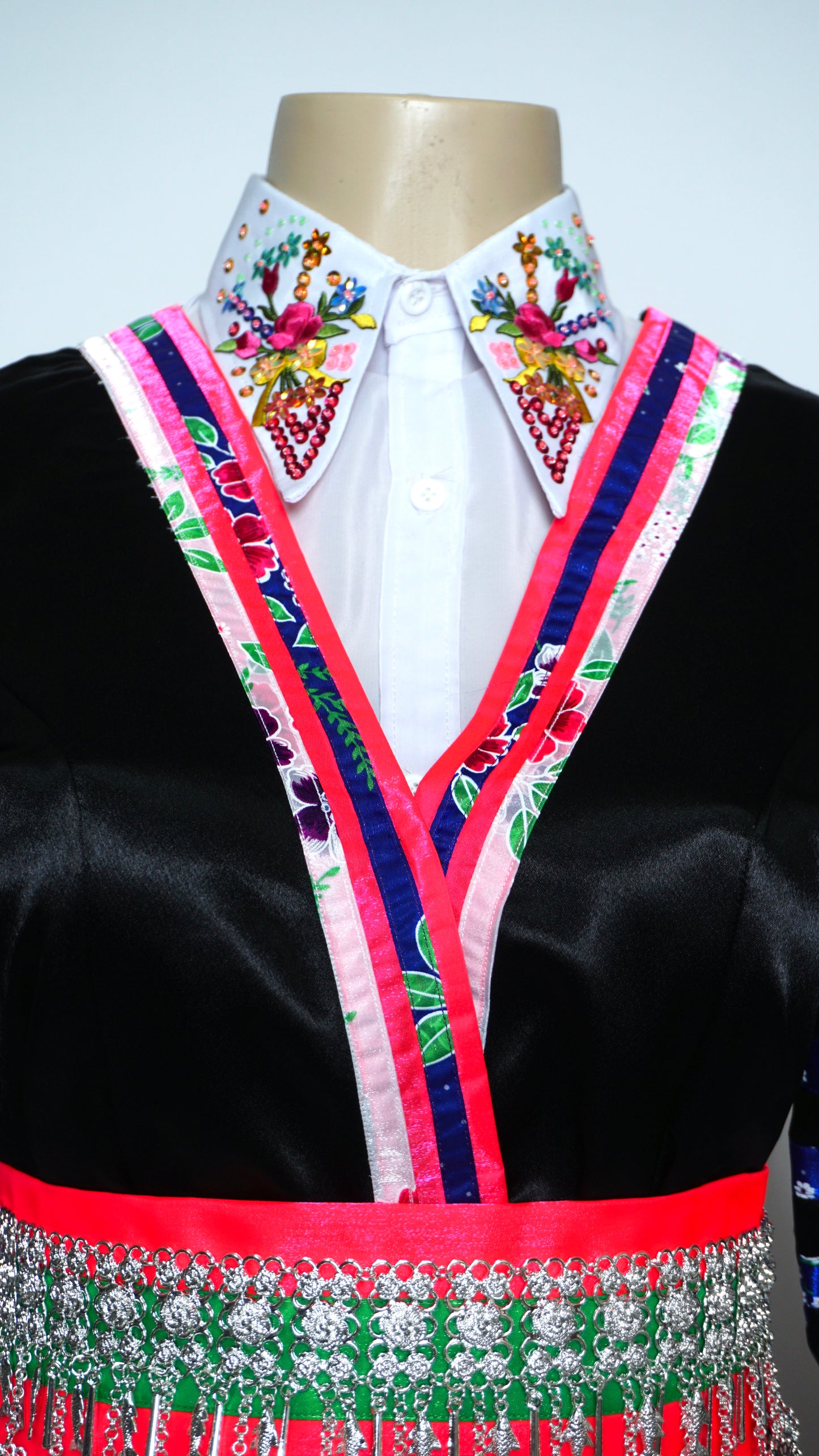 Hmong Txaij Blue Floral Outfit (38")