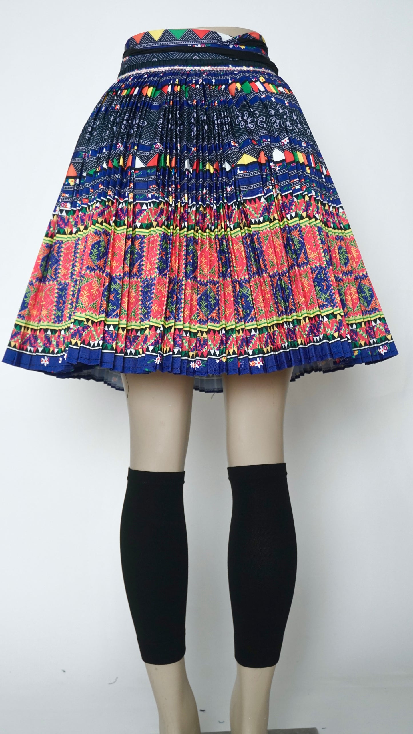 Printed Lavender Blue Floral Square Skirt (38x21)