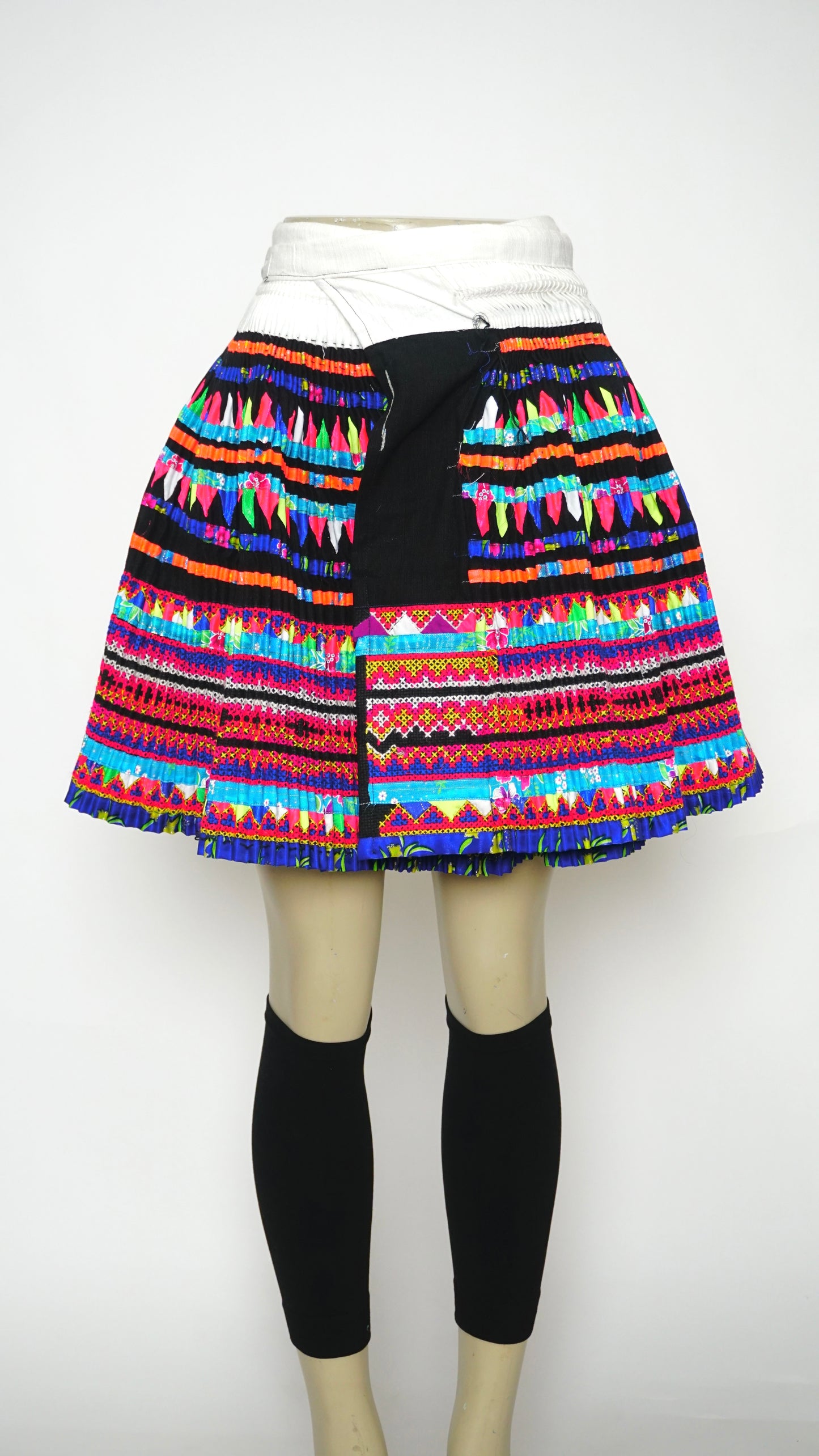 Hmong Leeg Handmade Skirt (44x19.5)