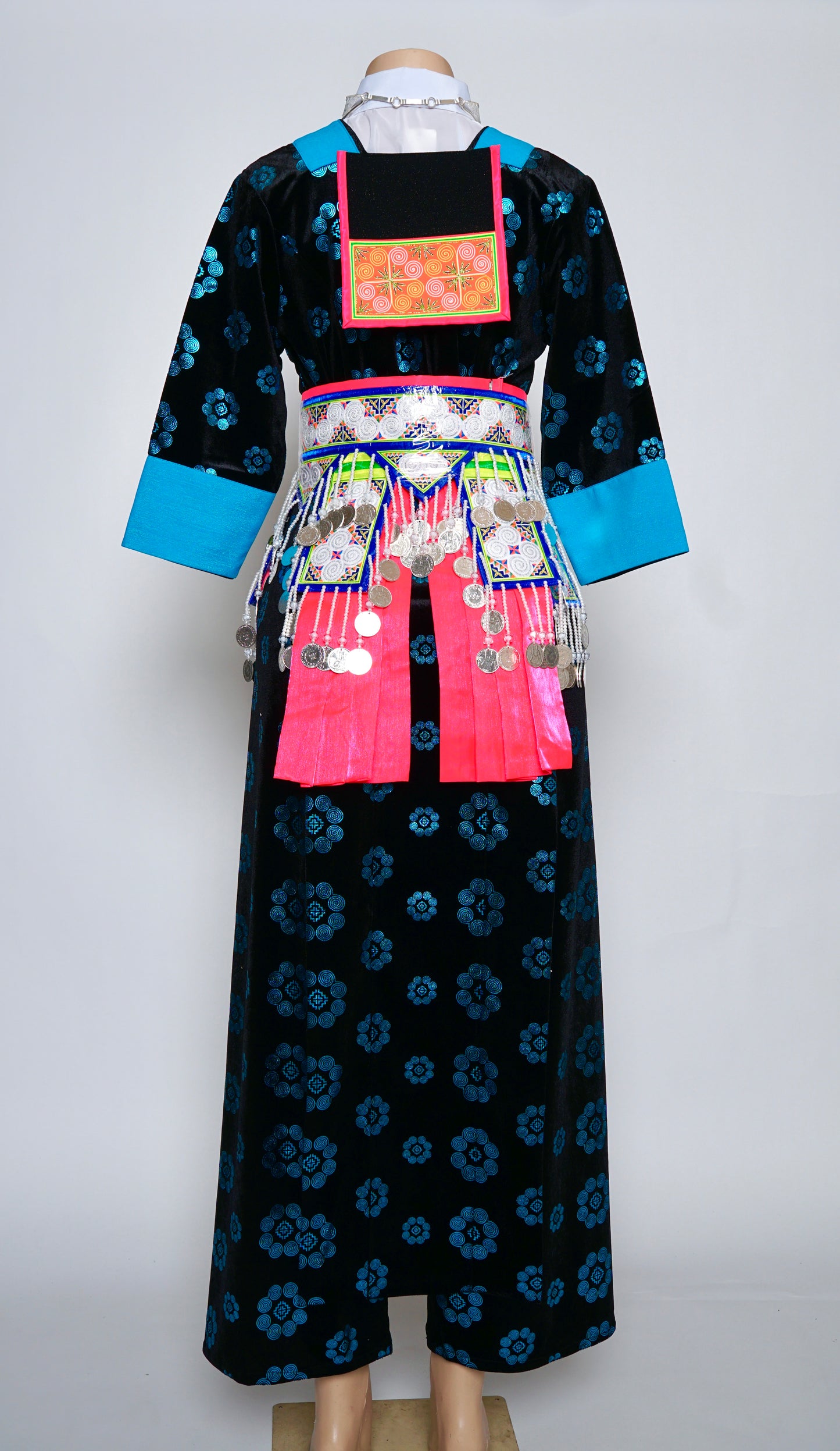 Hmong Xeev Light Blue Velvet