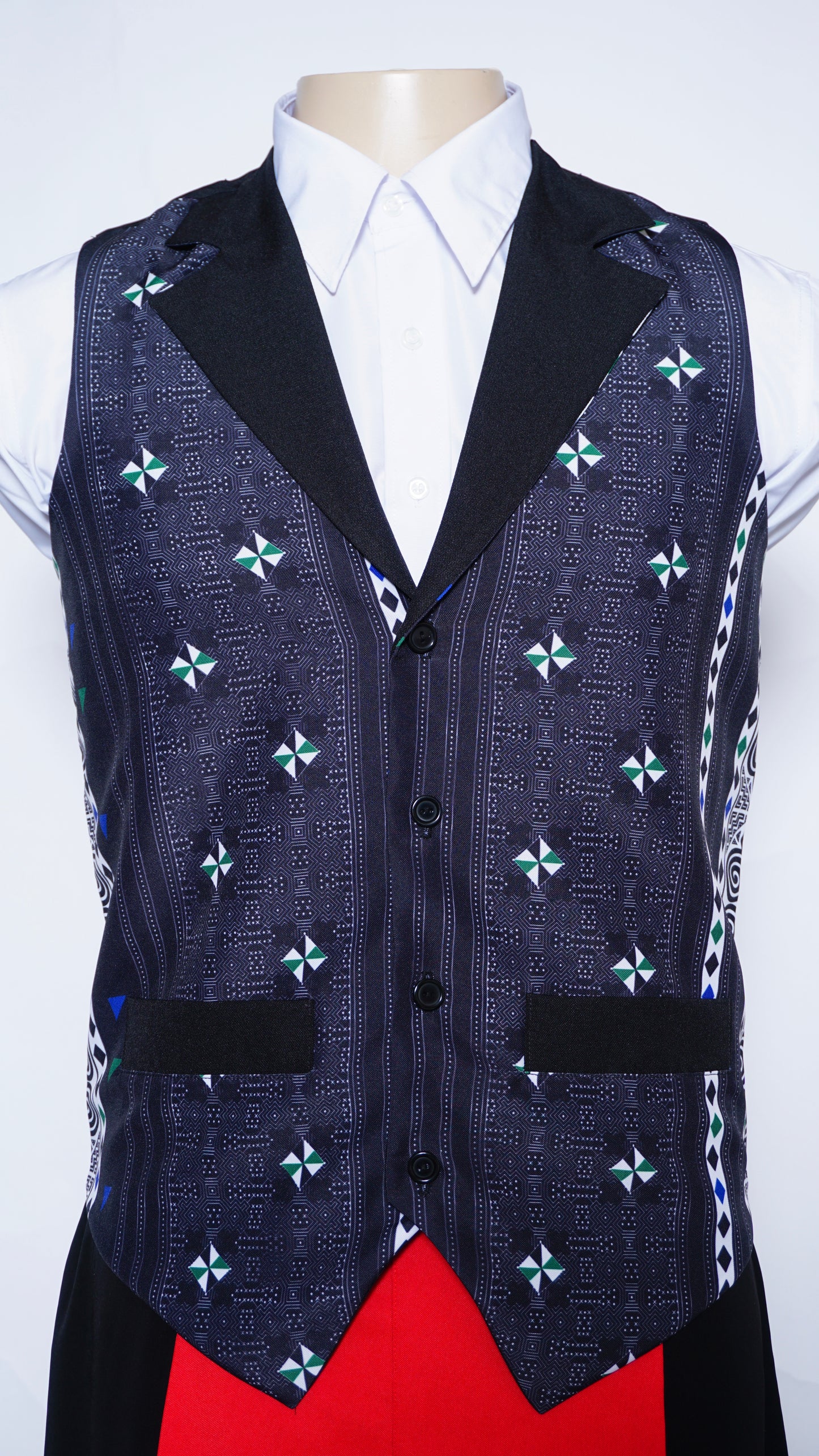 Printed Pattern Vest w/Sash (38")