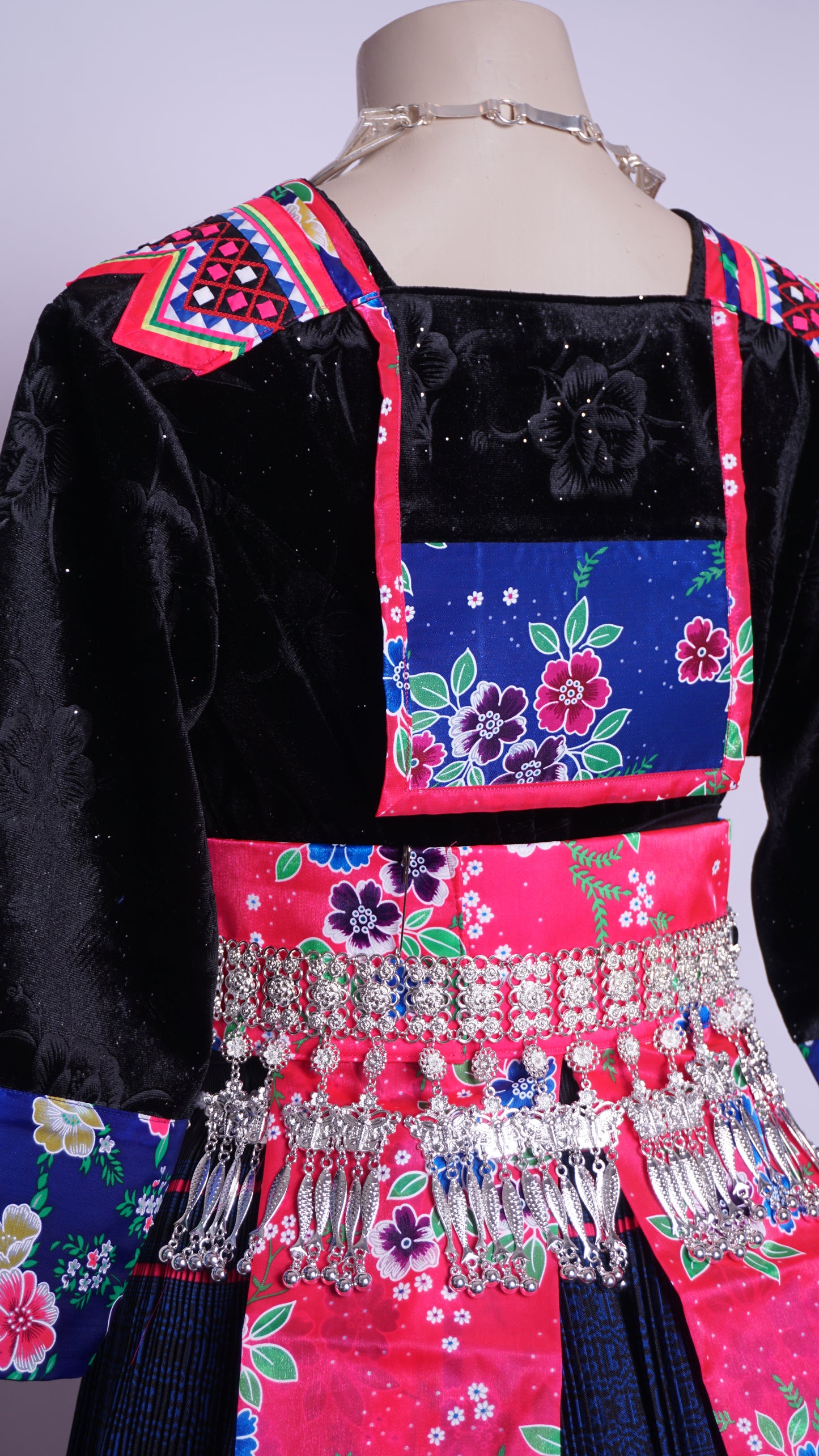 Handsewn Noob Coo-Pink/Blue Floral Front