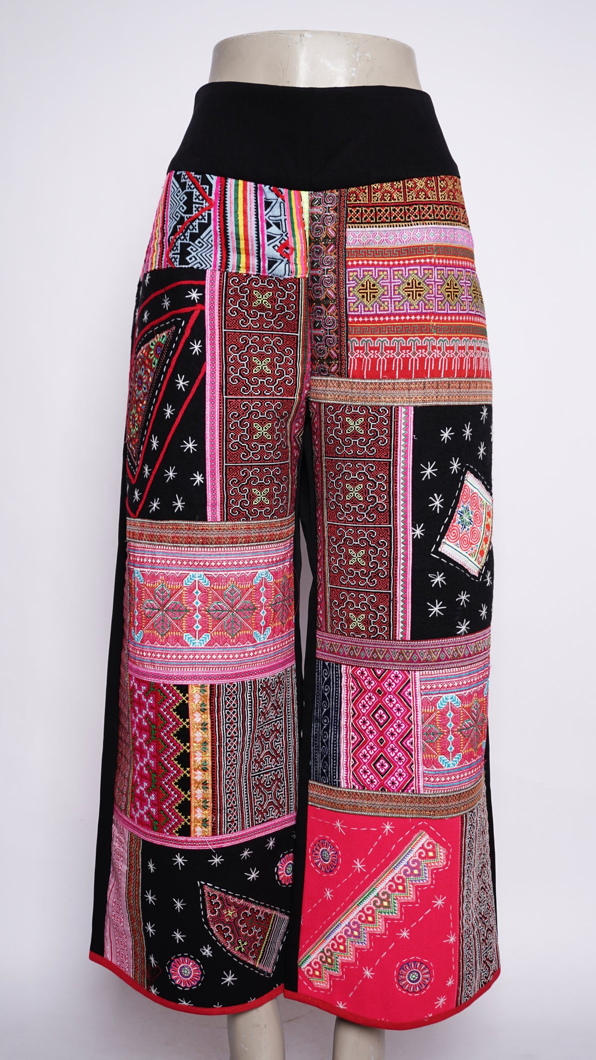 Women Hill Tribe Pants