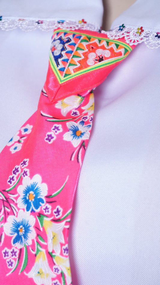 Women Pink Tie