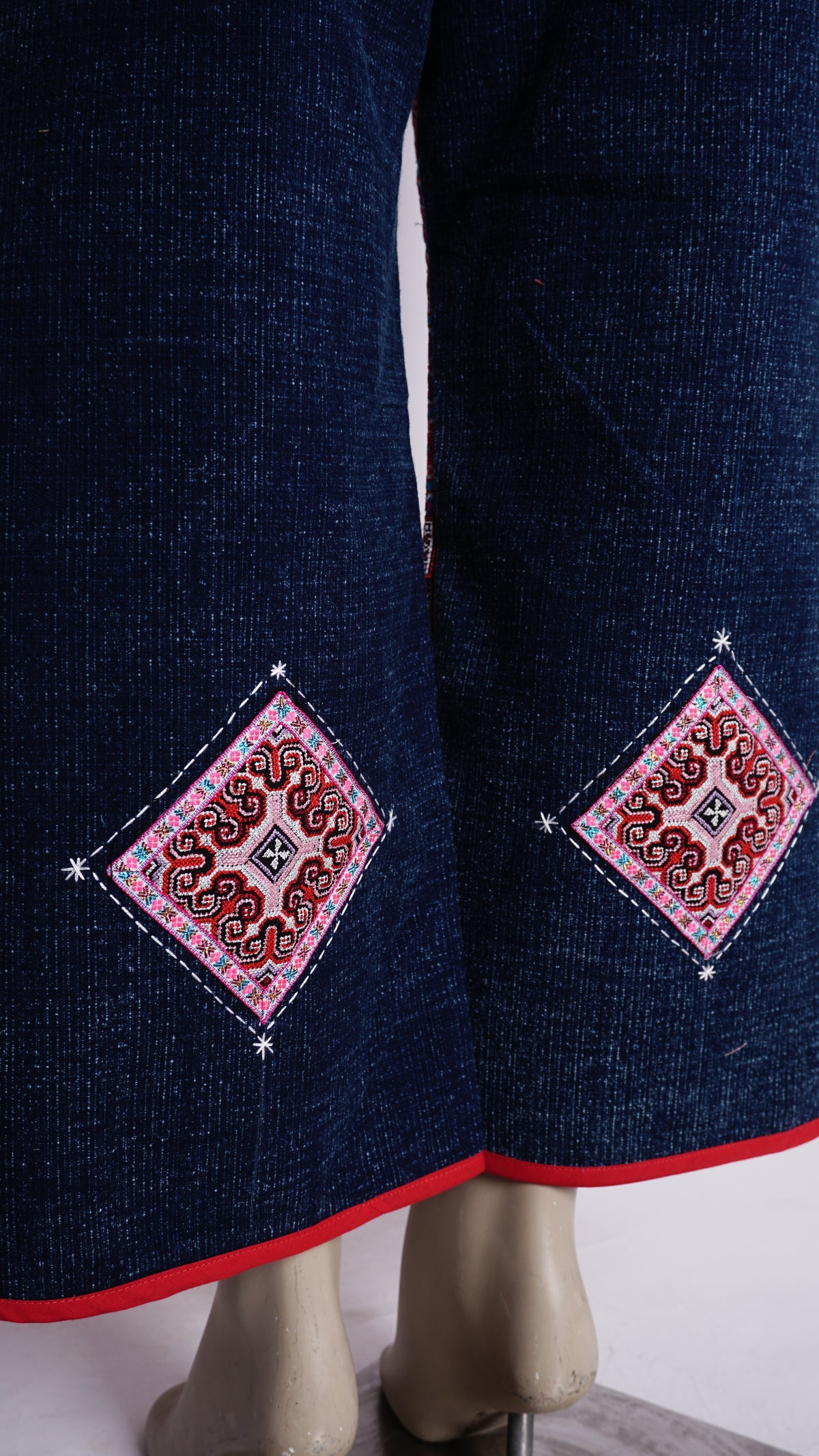 Women Hill Tribe Pants