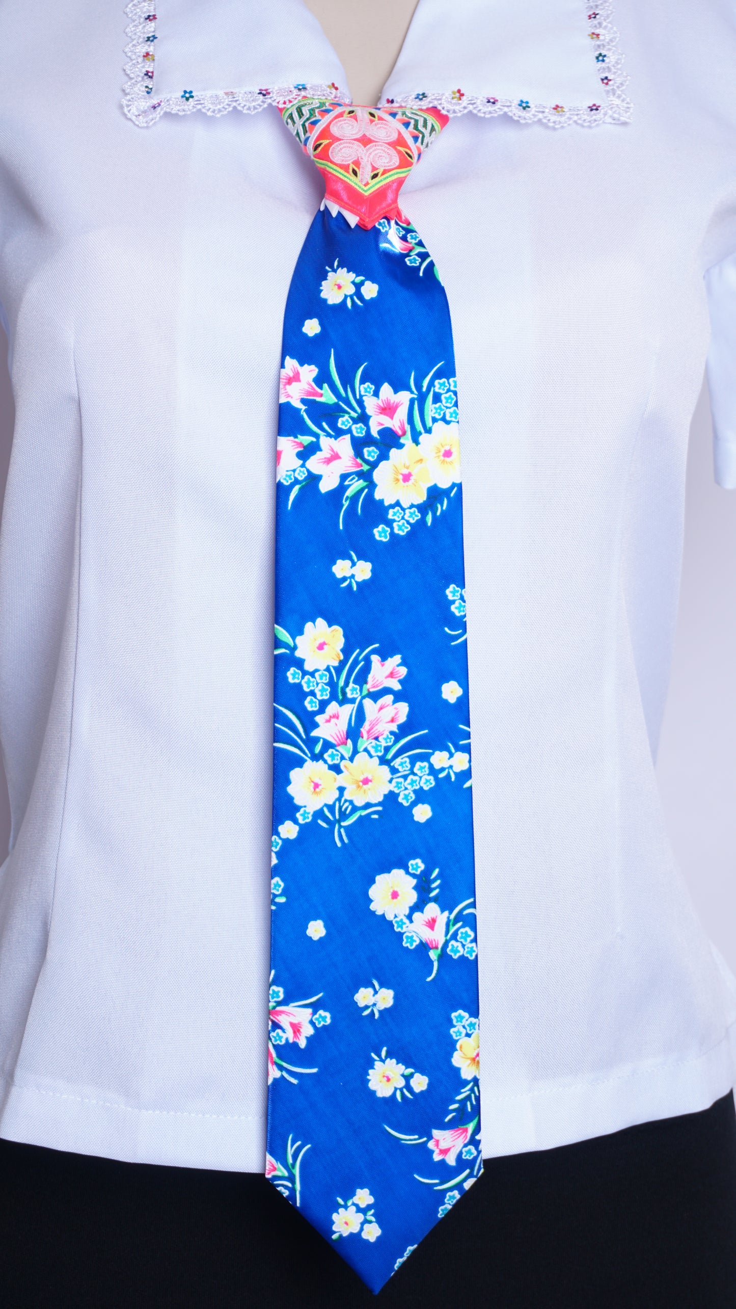 Women Blue Tie