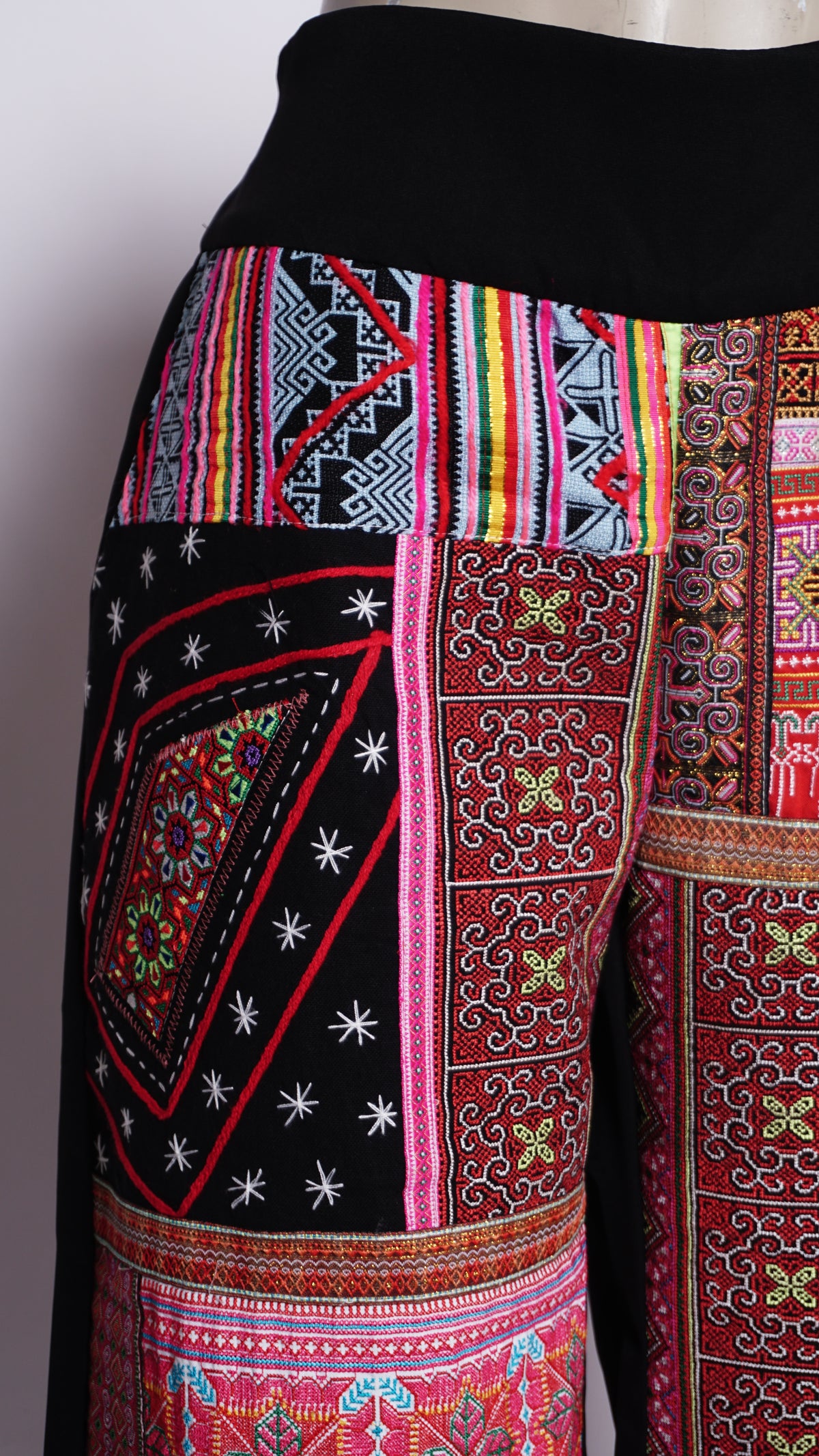 Women Hill Tribe Pants