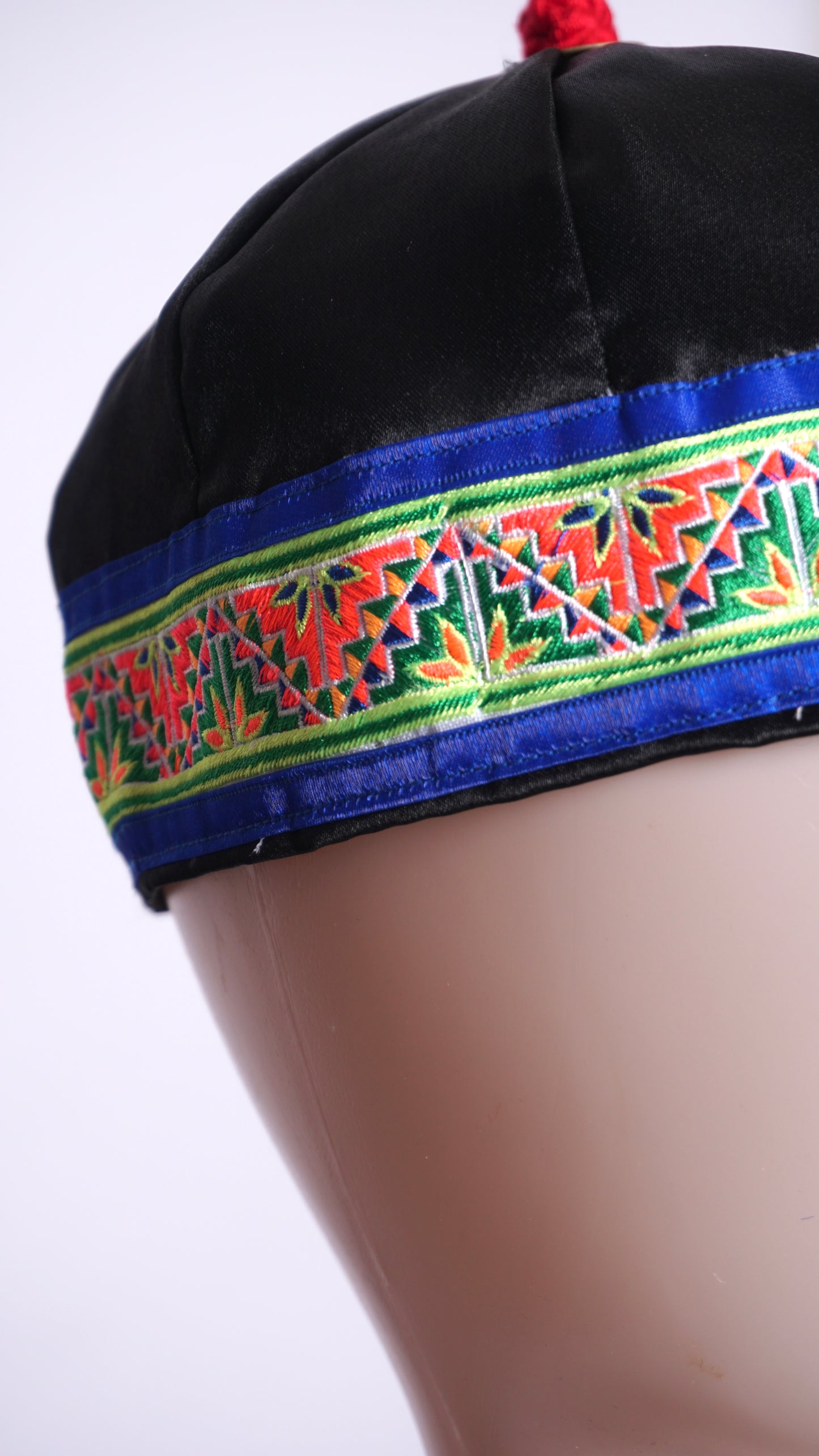 Hmong Hat-Blue Trim Triangle Pattern