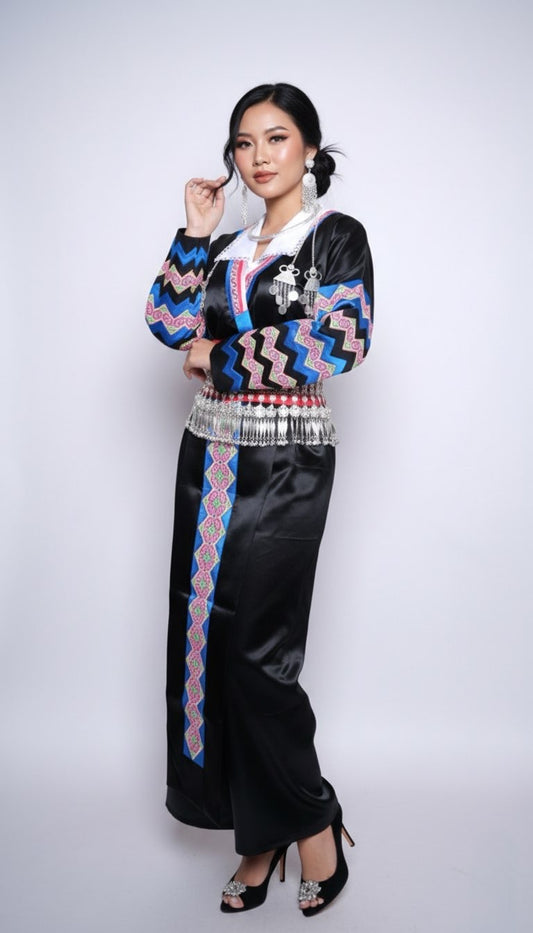 Hmong Txaij Handmade Pajntaub Tawm Laug (44")