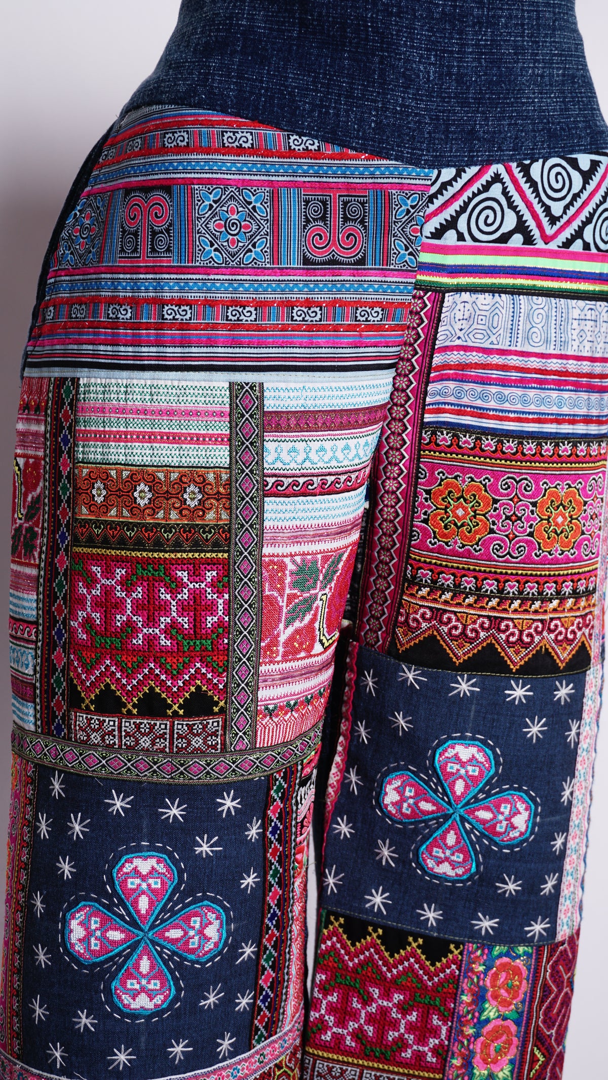 Women Hill Tribe Pants