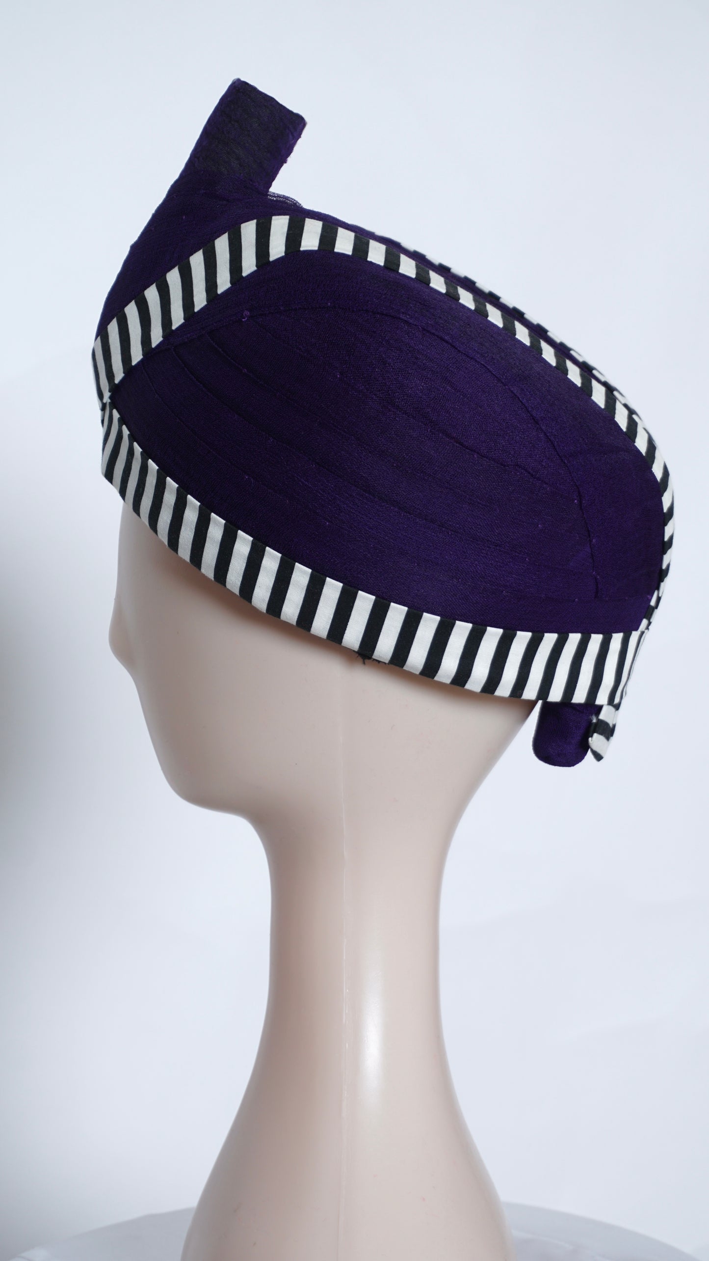 Dark Indigo Purple Phuam Txoom Suab Hat (21")