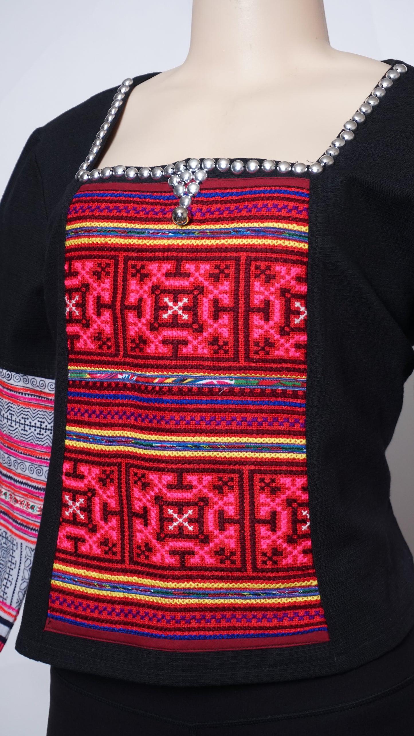 Hill Tribe Top (44")