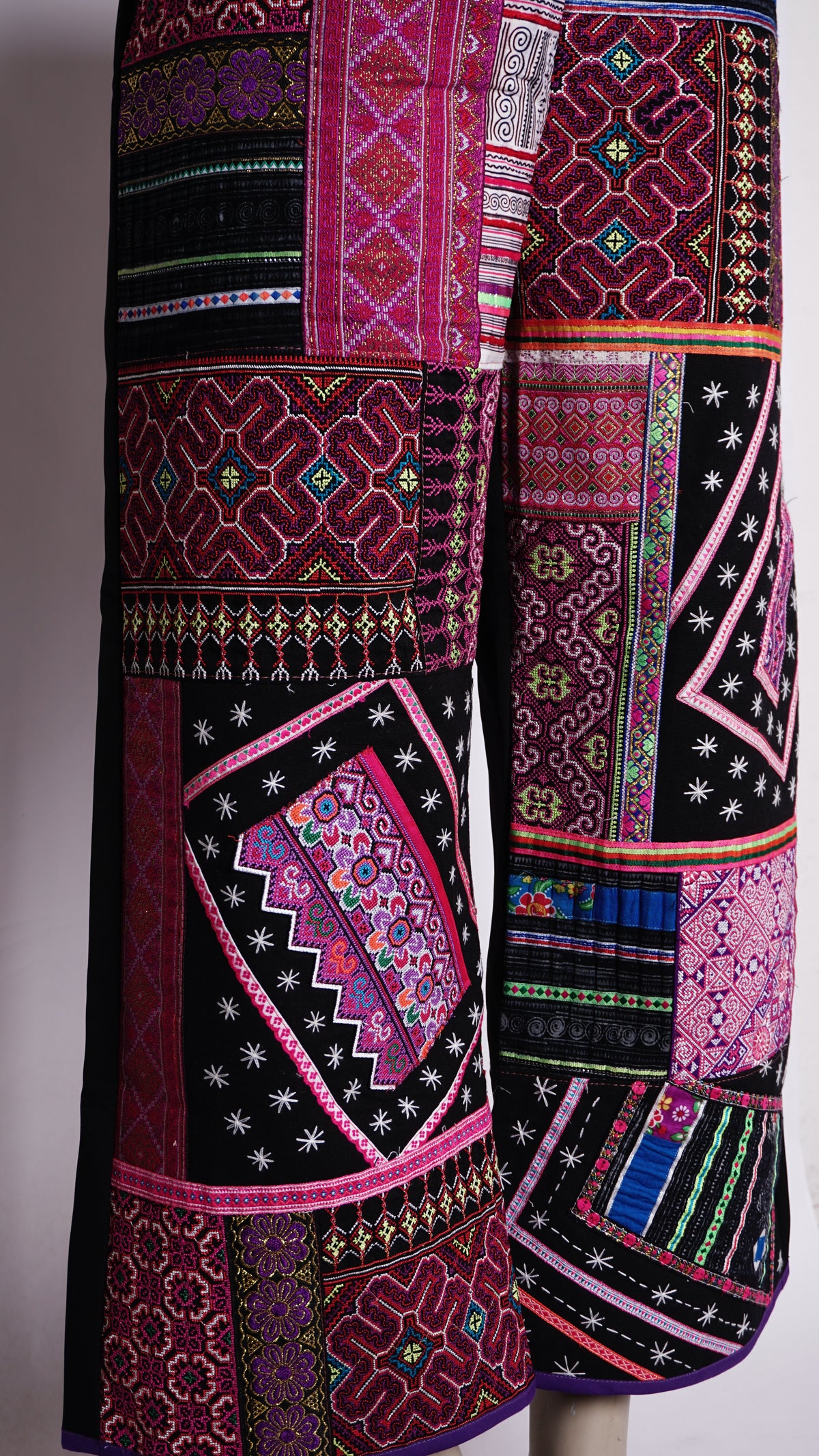 Women Hill Tribe Pants