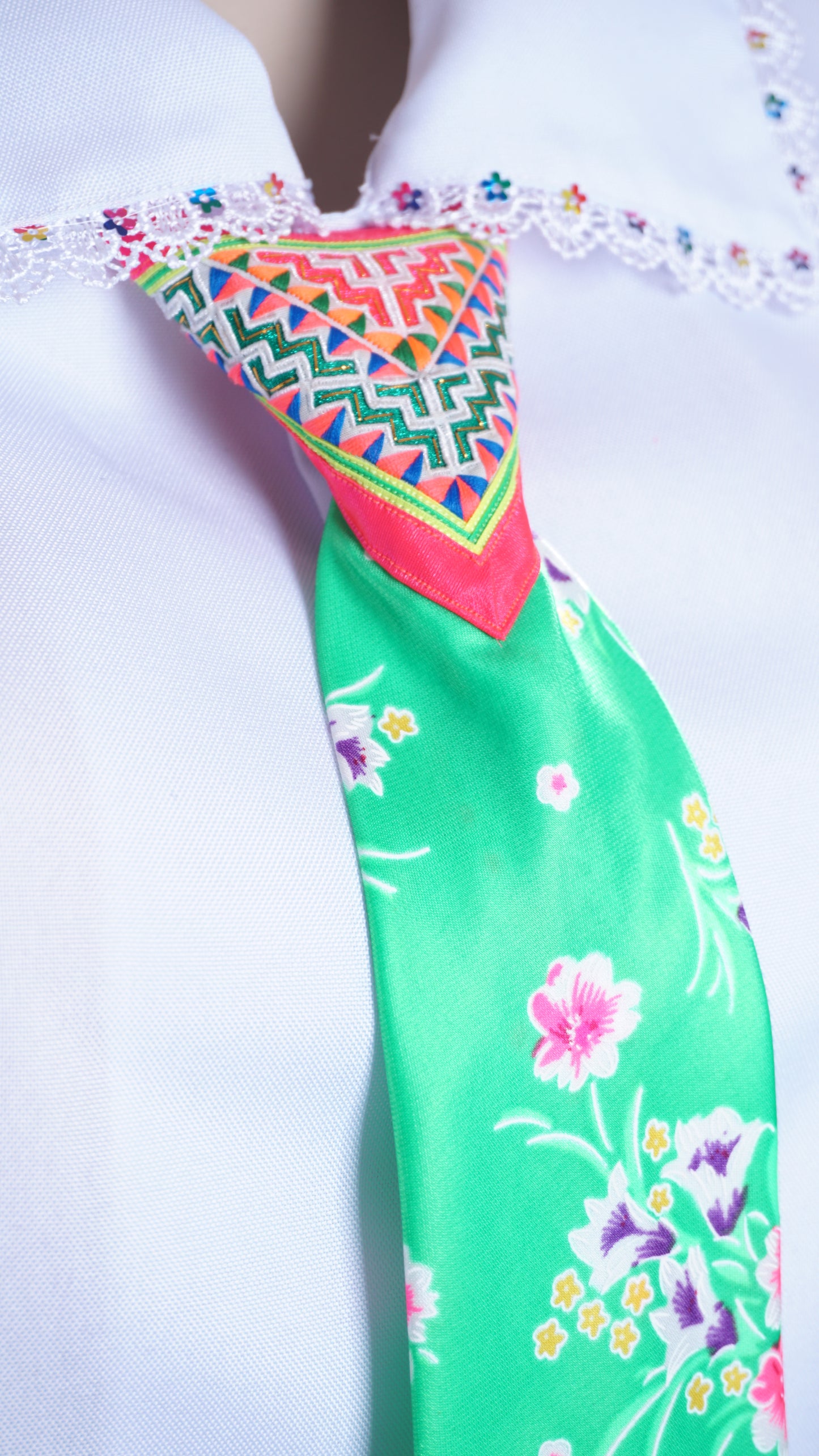 Women Green Tie
