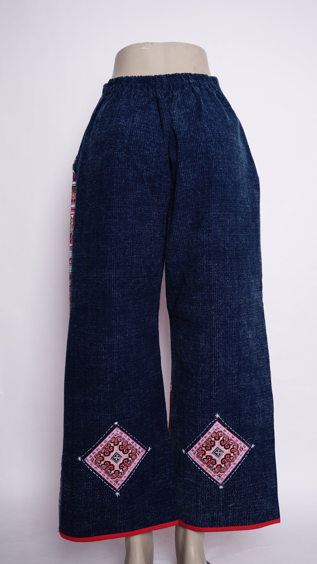 Women Hill Tribe Pants